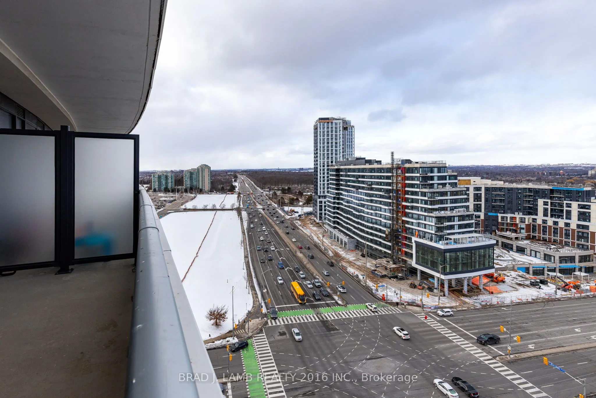2520 Eglinton Avenue W, #1207