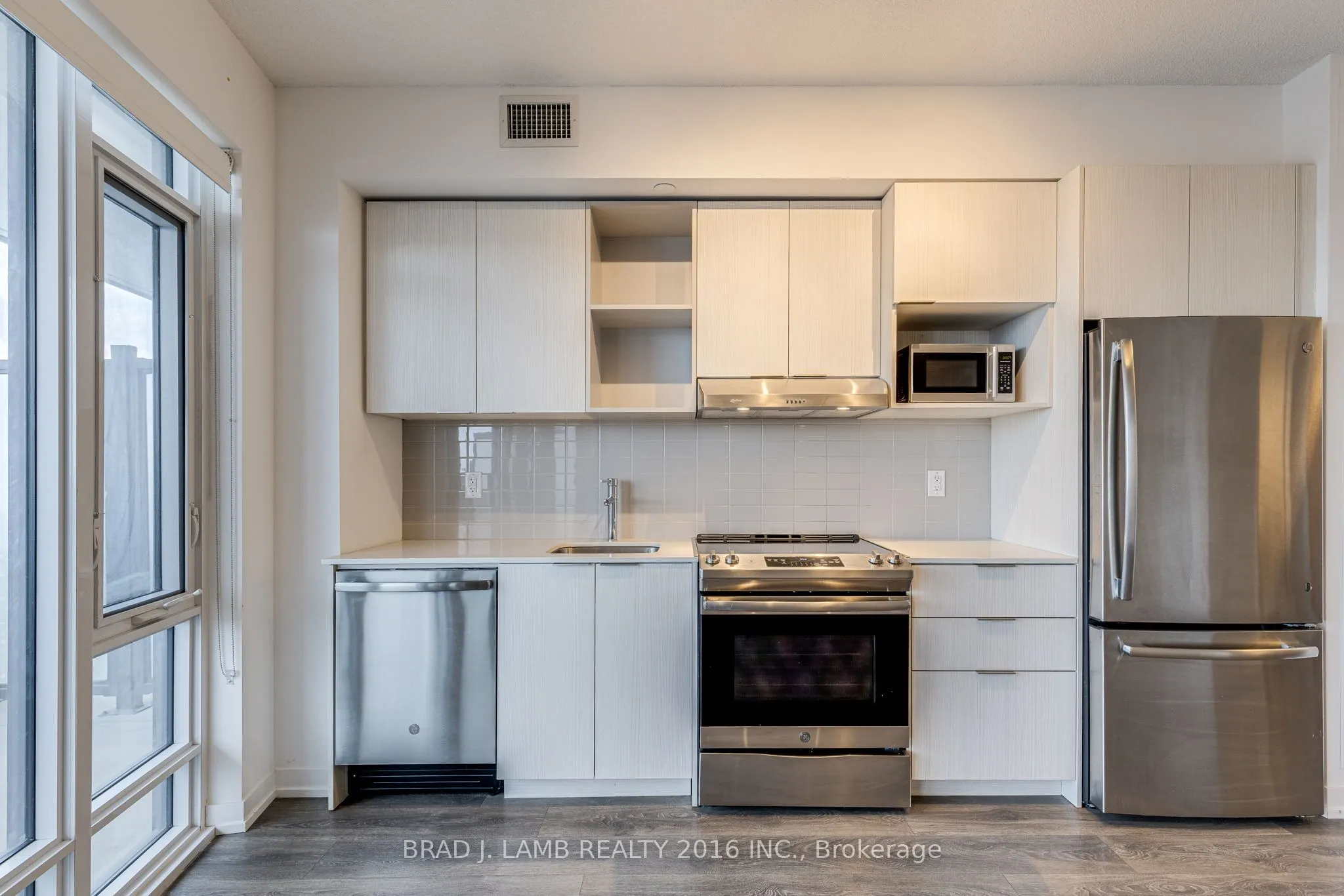 2520 Eglinton Avenue W, #1207