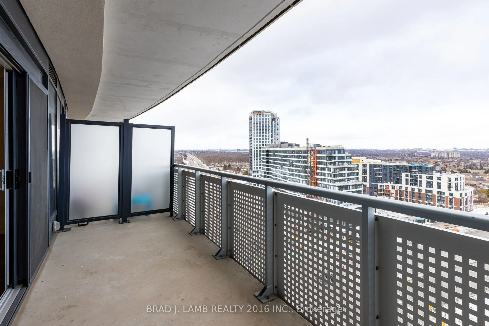 2520 Eglinton Avenue W, #1207