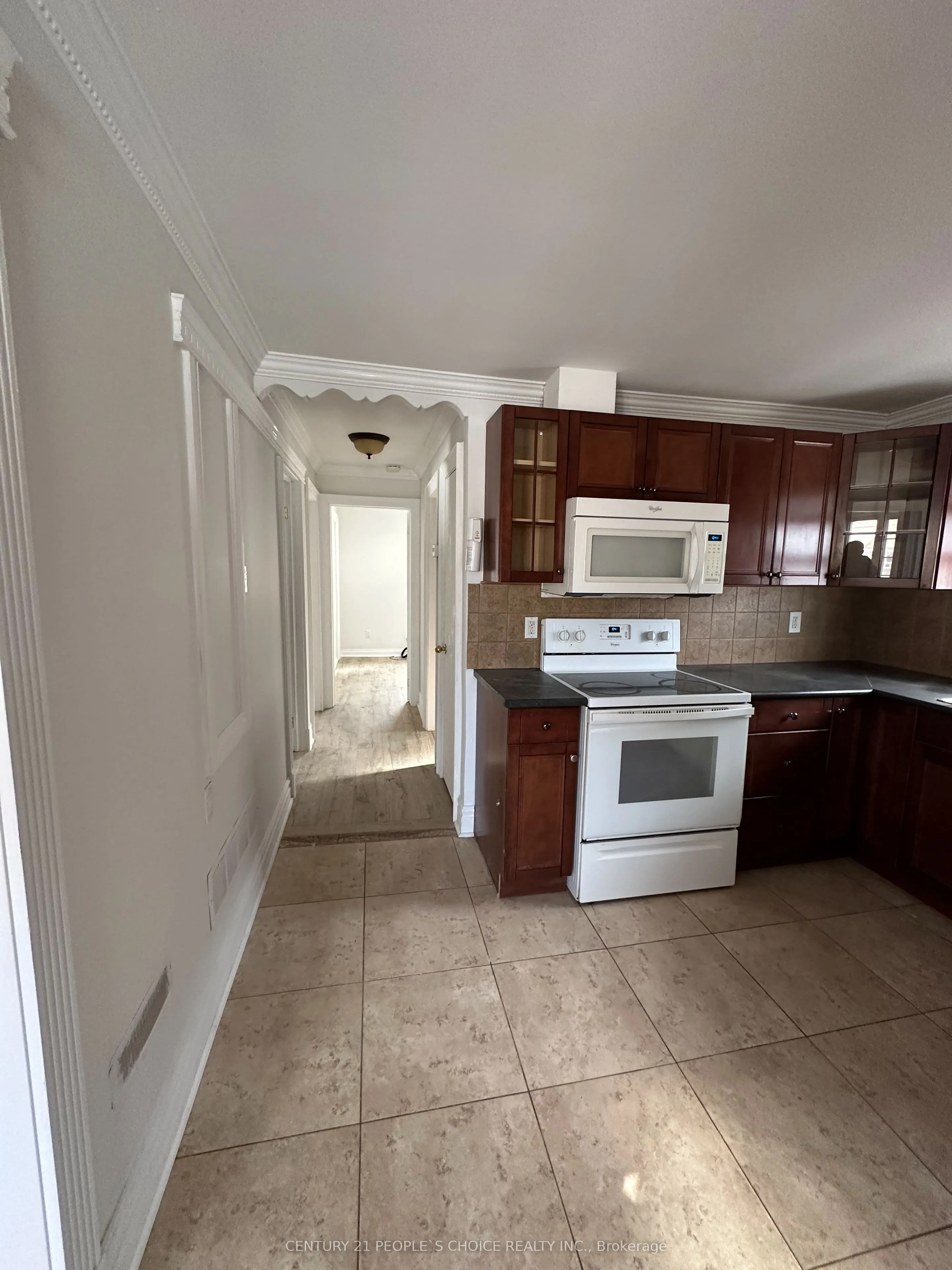 353 Culford Road, #Main floor