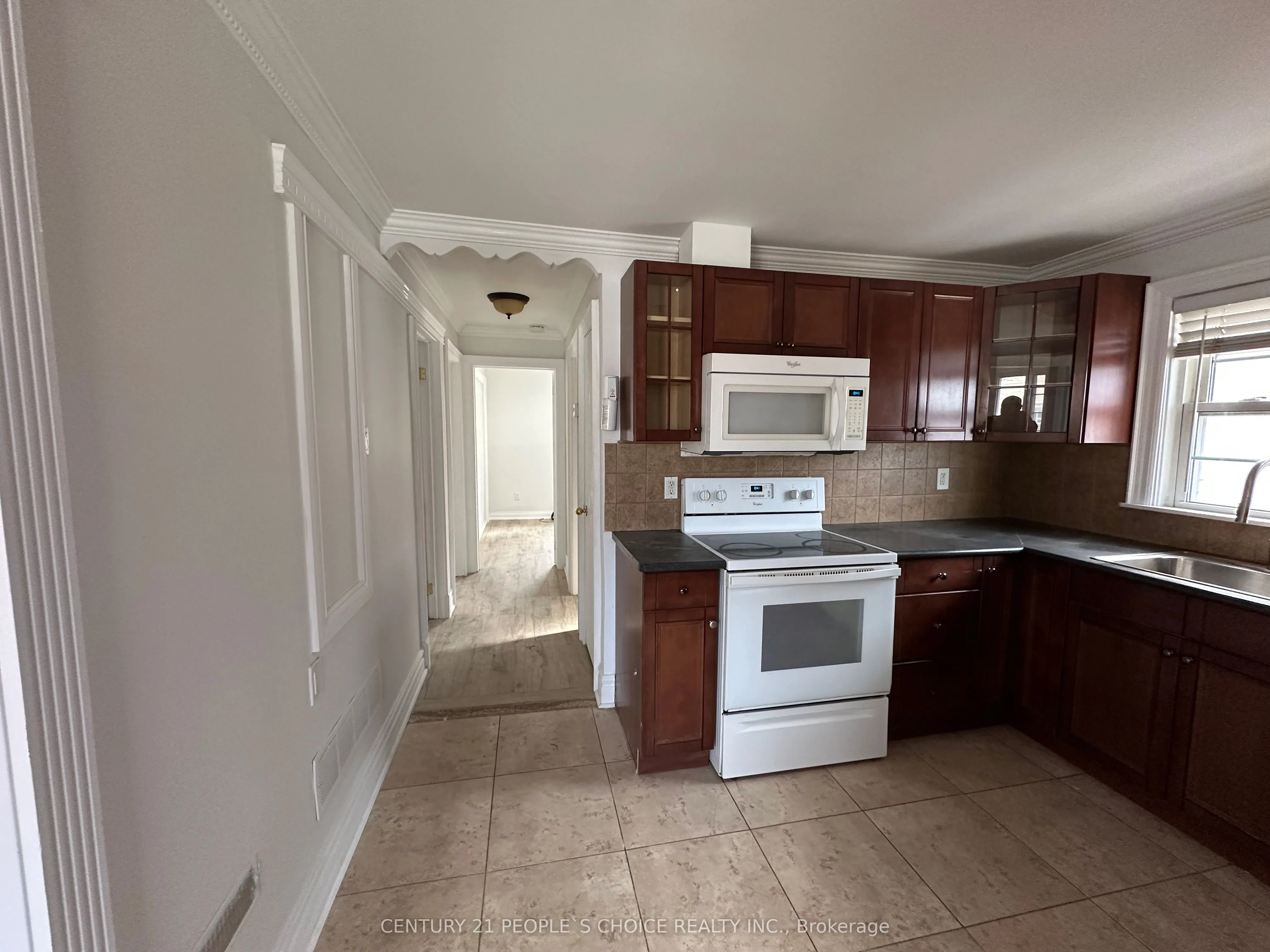 353 Culford Road, #Main floor