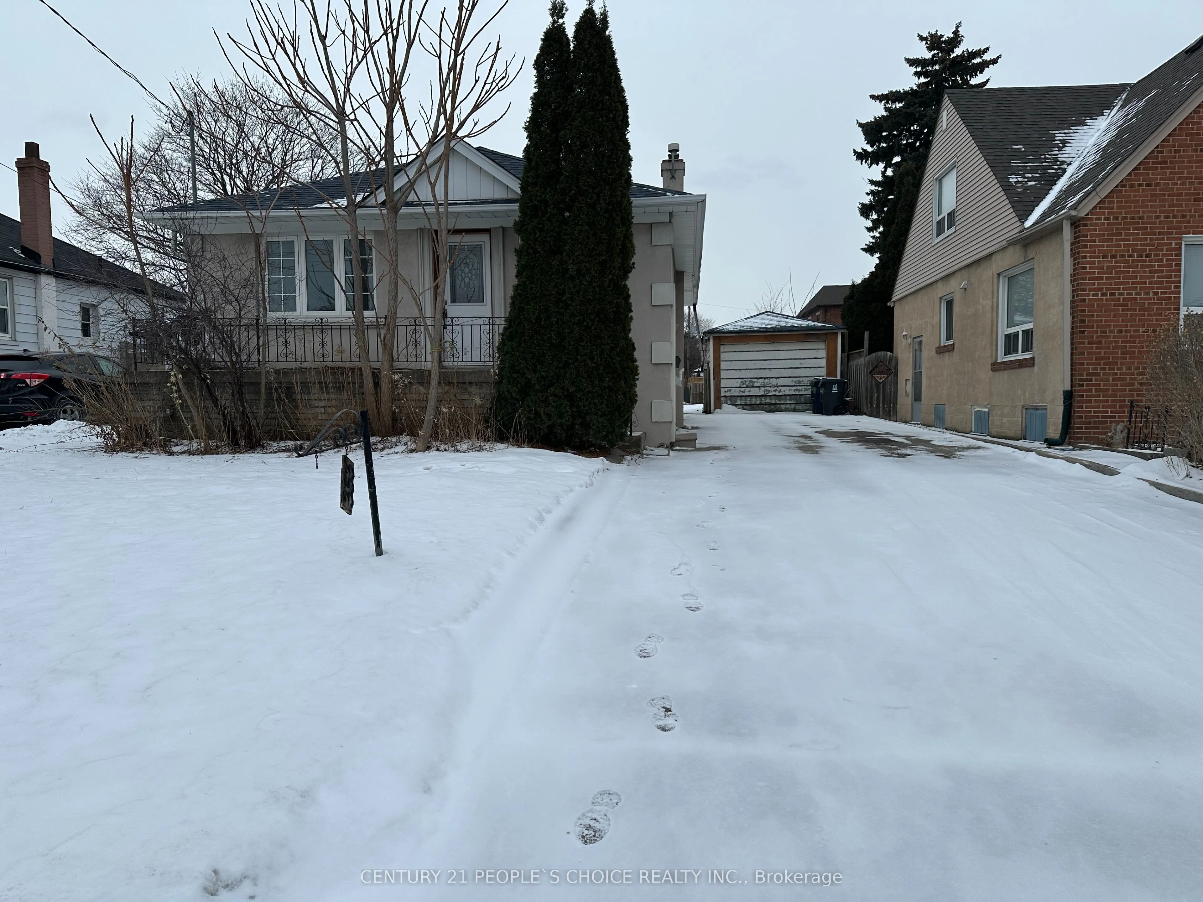353 Culford Road, #Main floor