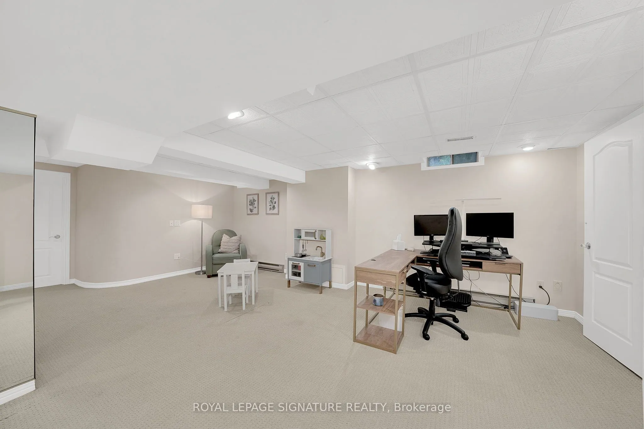 3637 St. Laurent Court