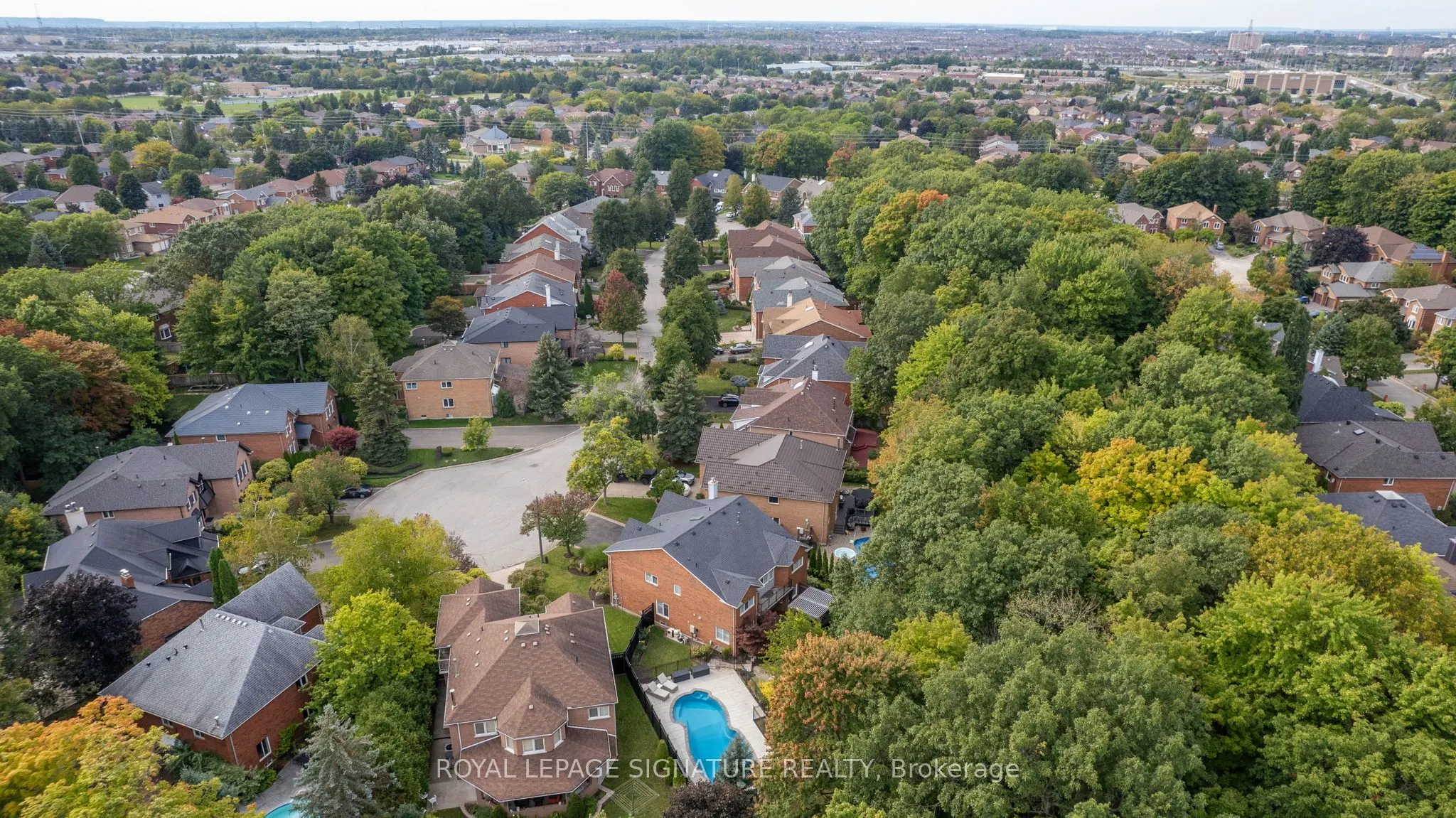 3637 St. Laurent Court