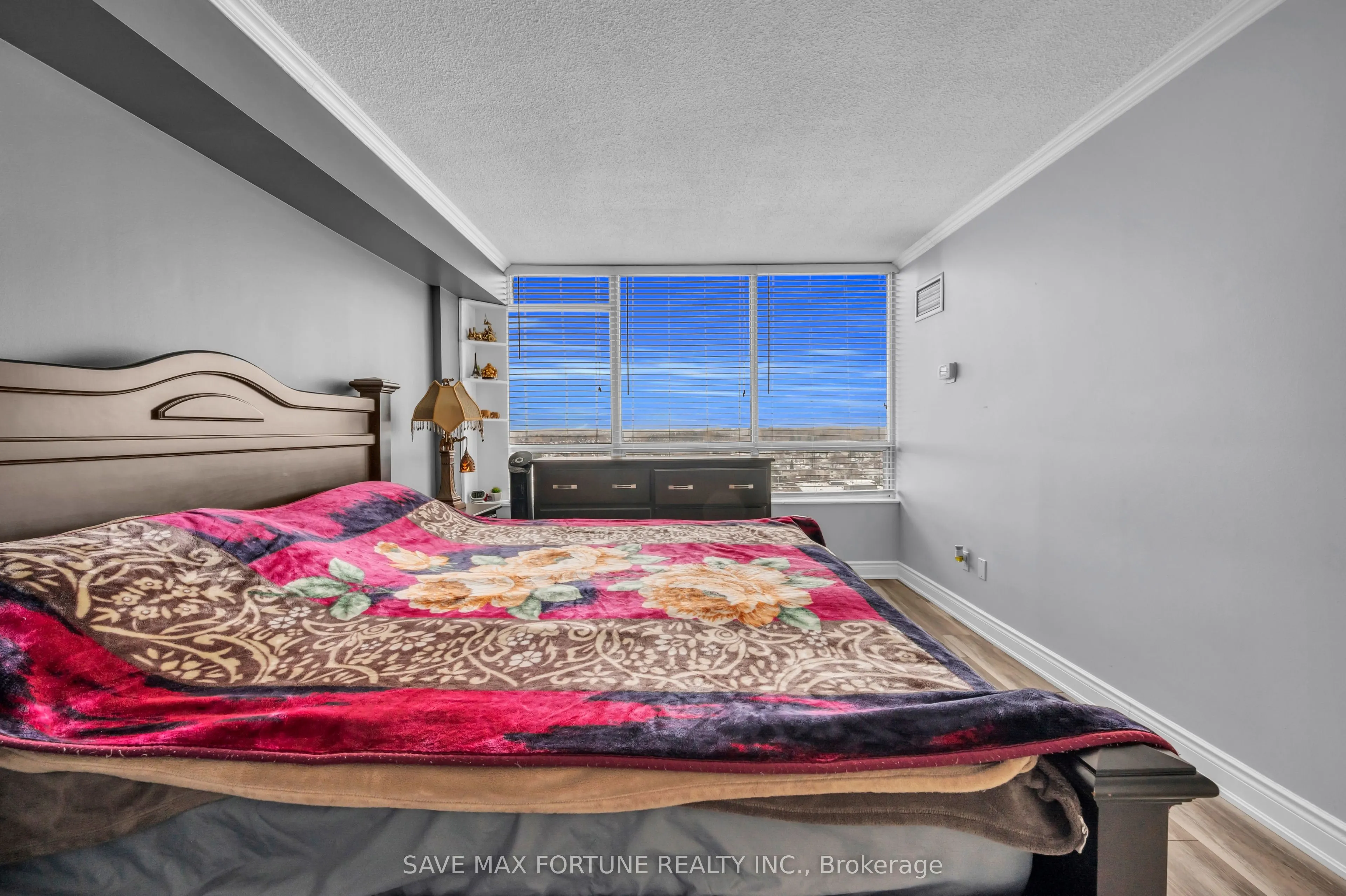 26 Hanover Road, #1611