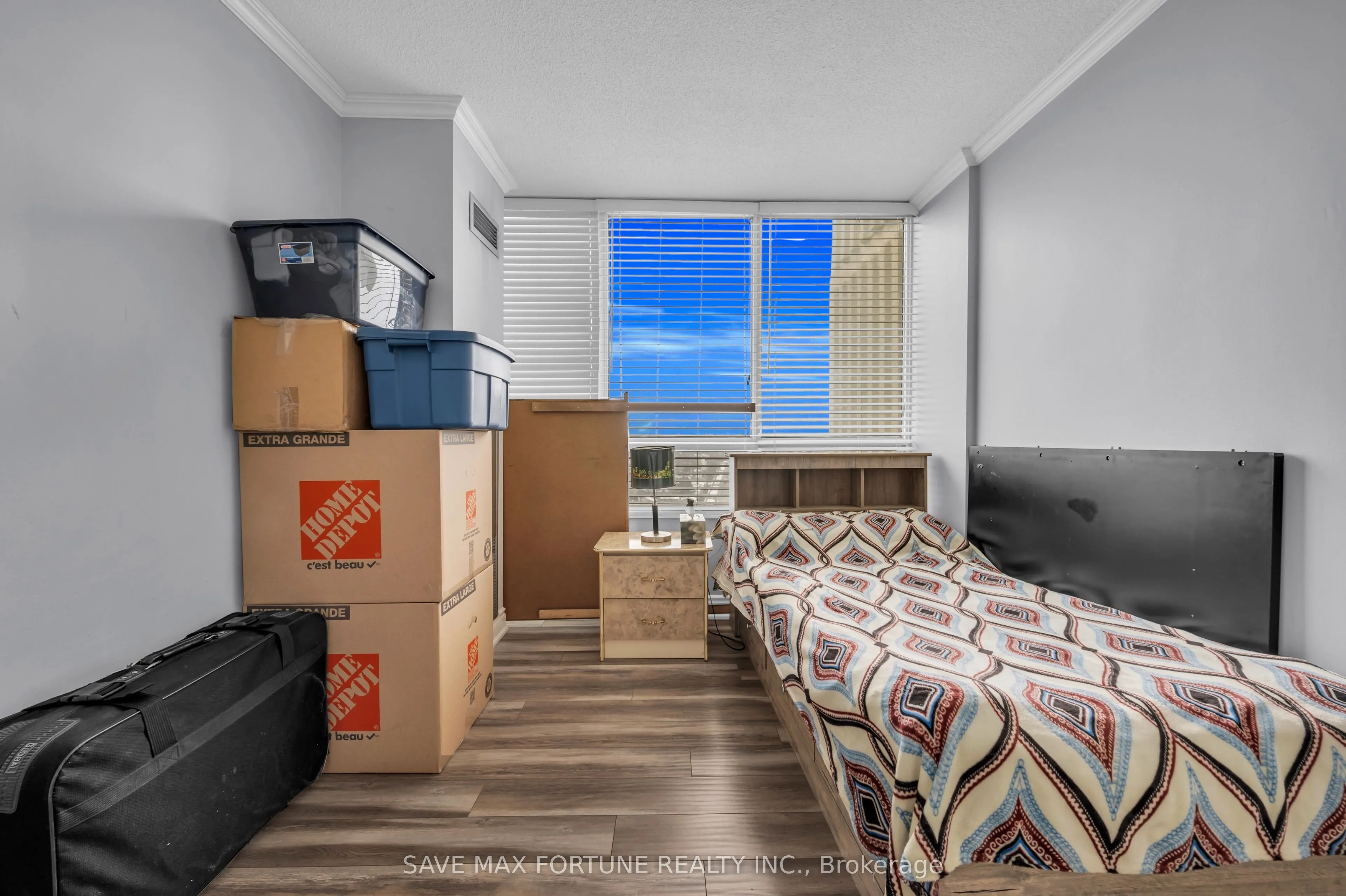 26 Hanover Road, #1611