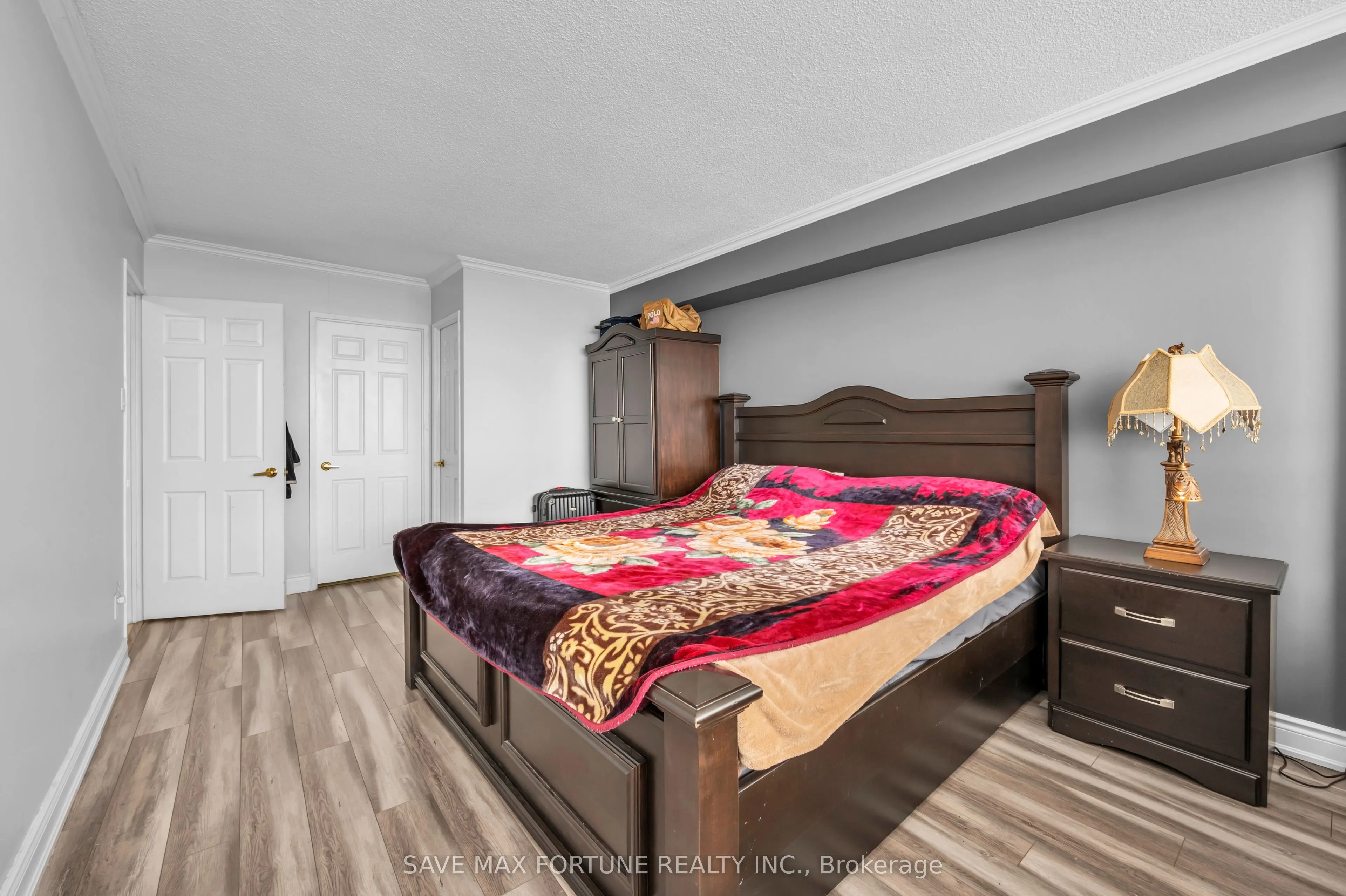 26 Hanover Road, #1611
