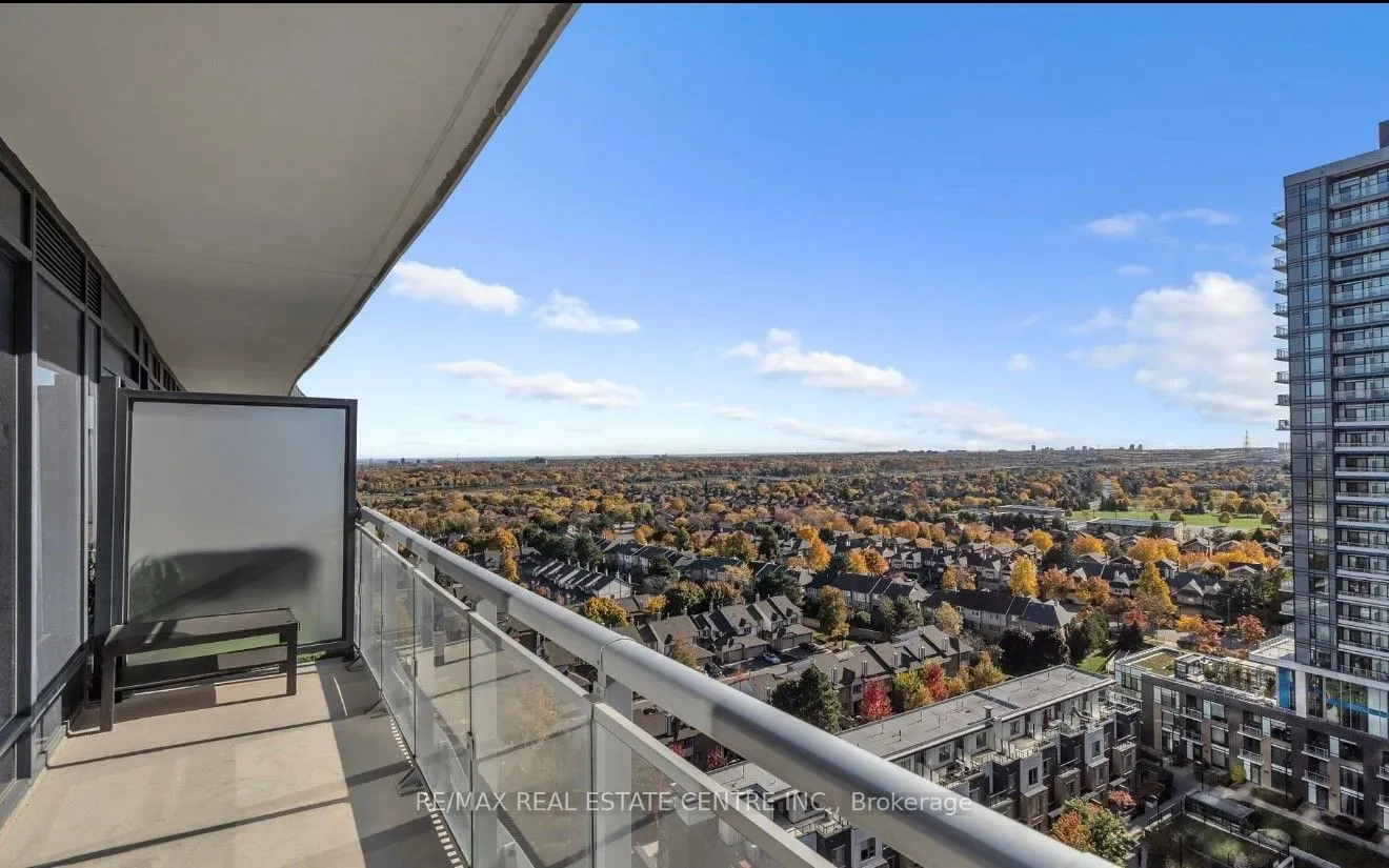 2520 Eglinton Avenue W, #1322