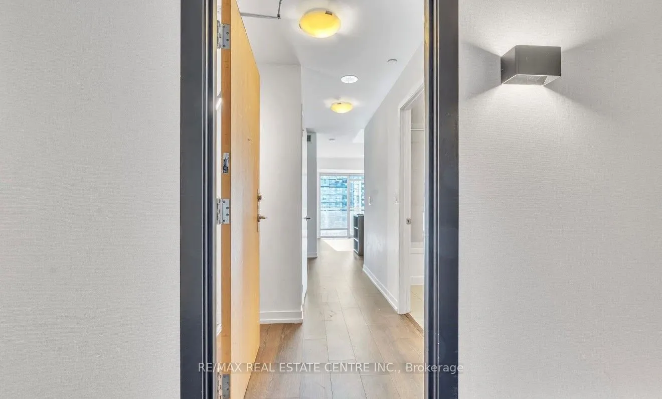 2520 Eglinton Avenue W, #1322