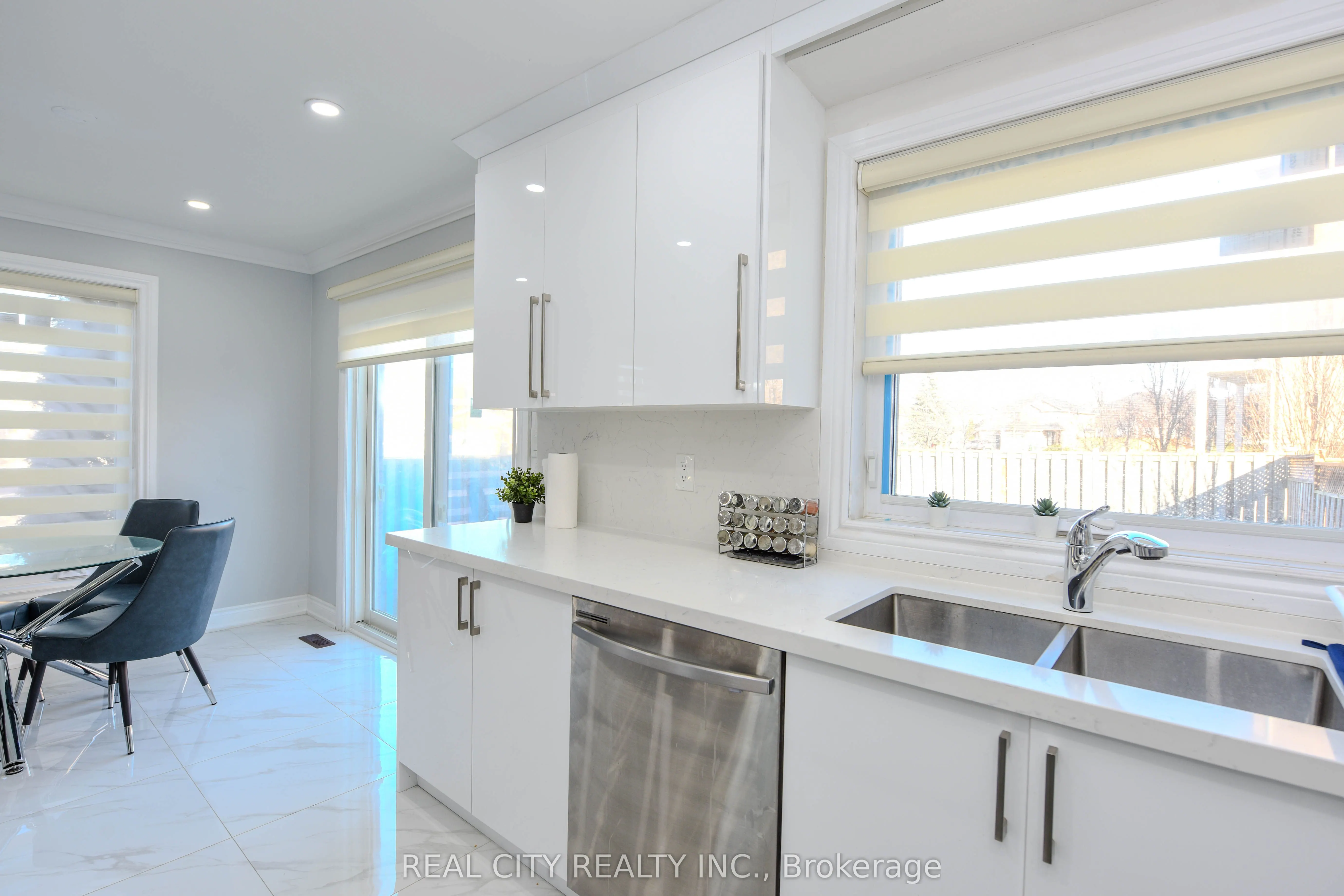 7020 Black Walnut Trail