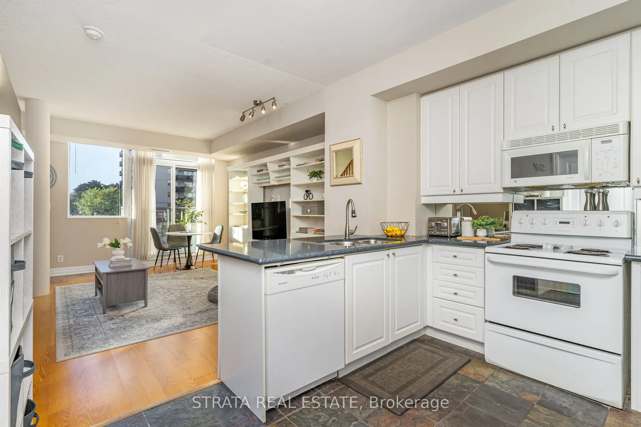 80 Port Street E, #219