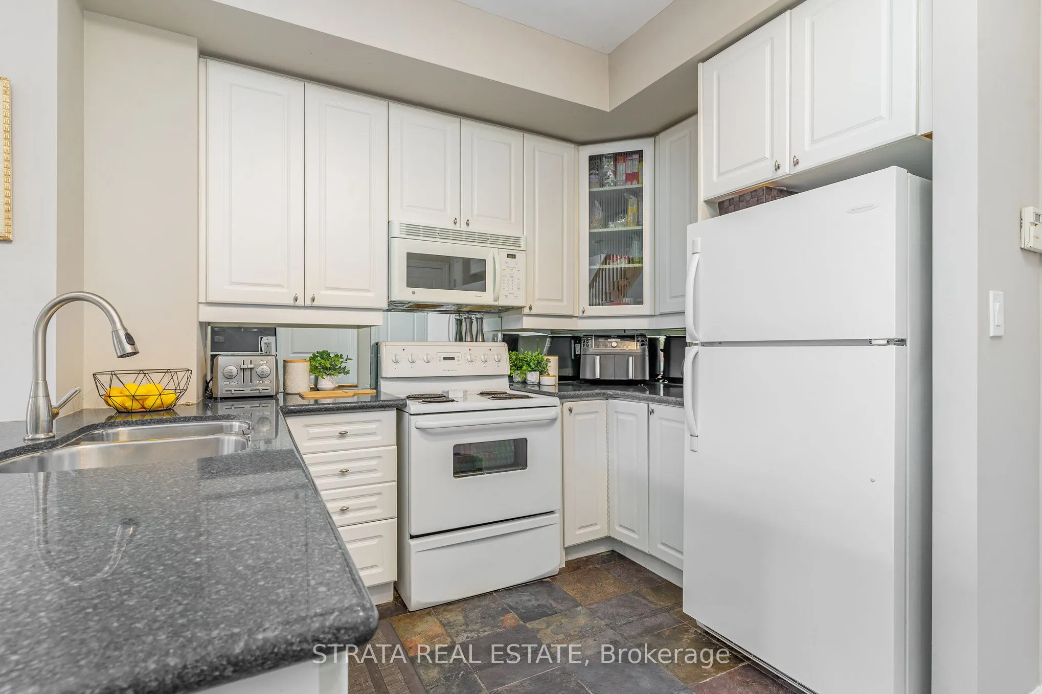 80 Port Street E, #219