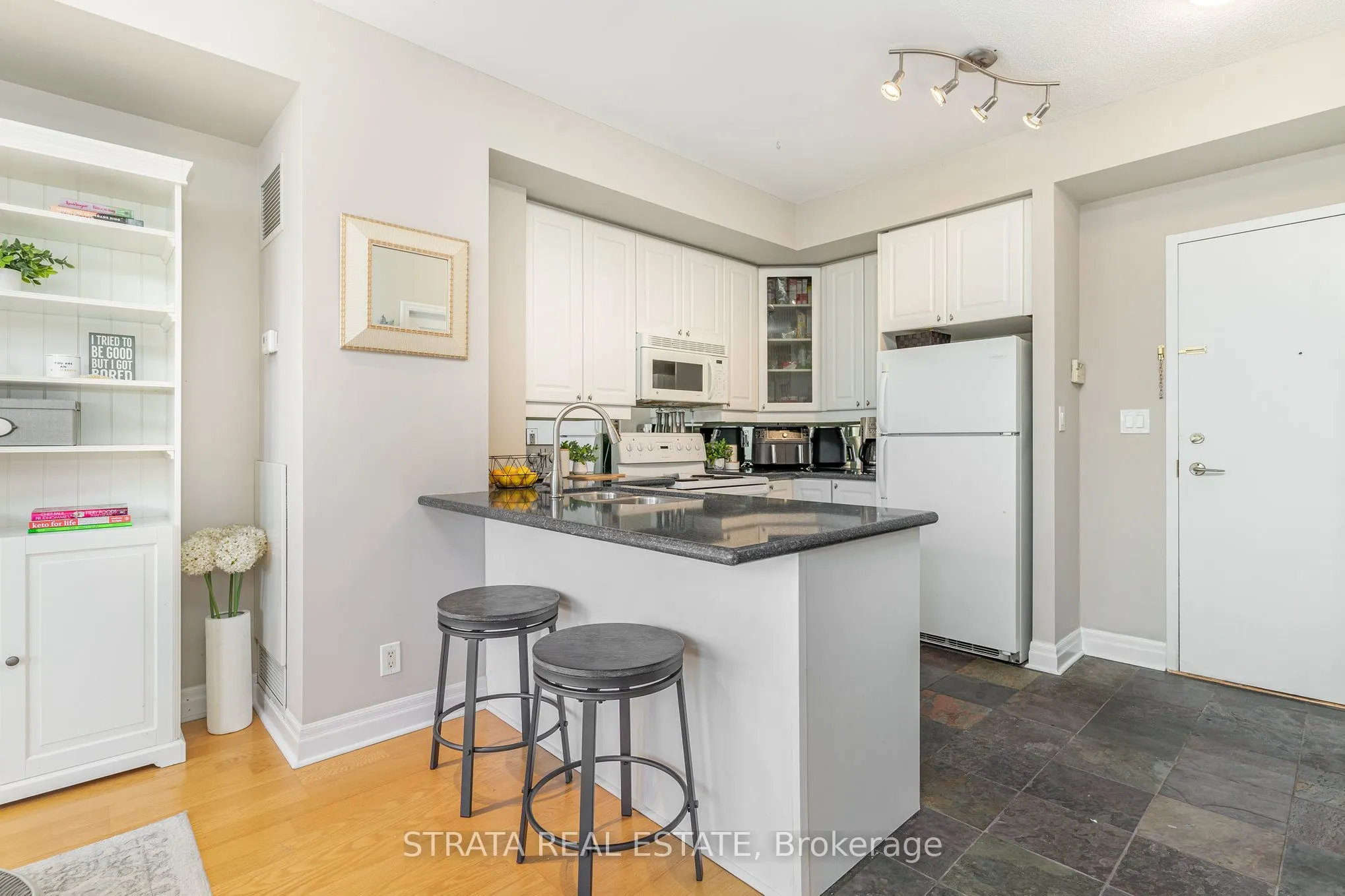 80 Port Street E, #219