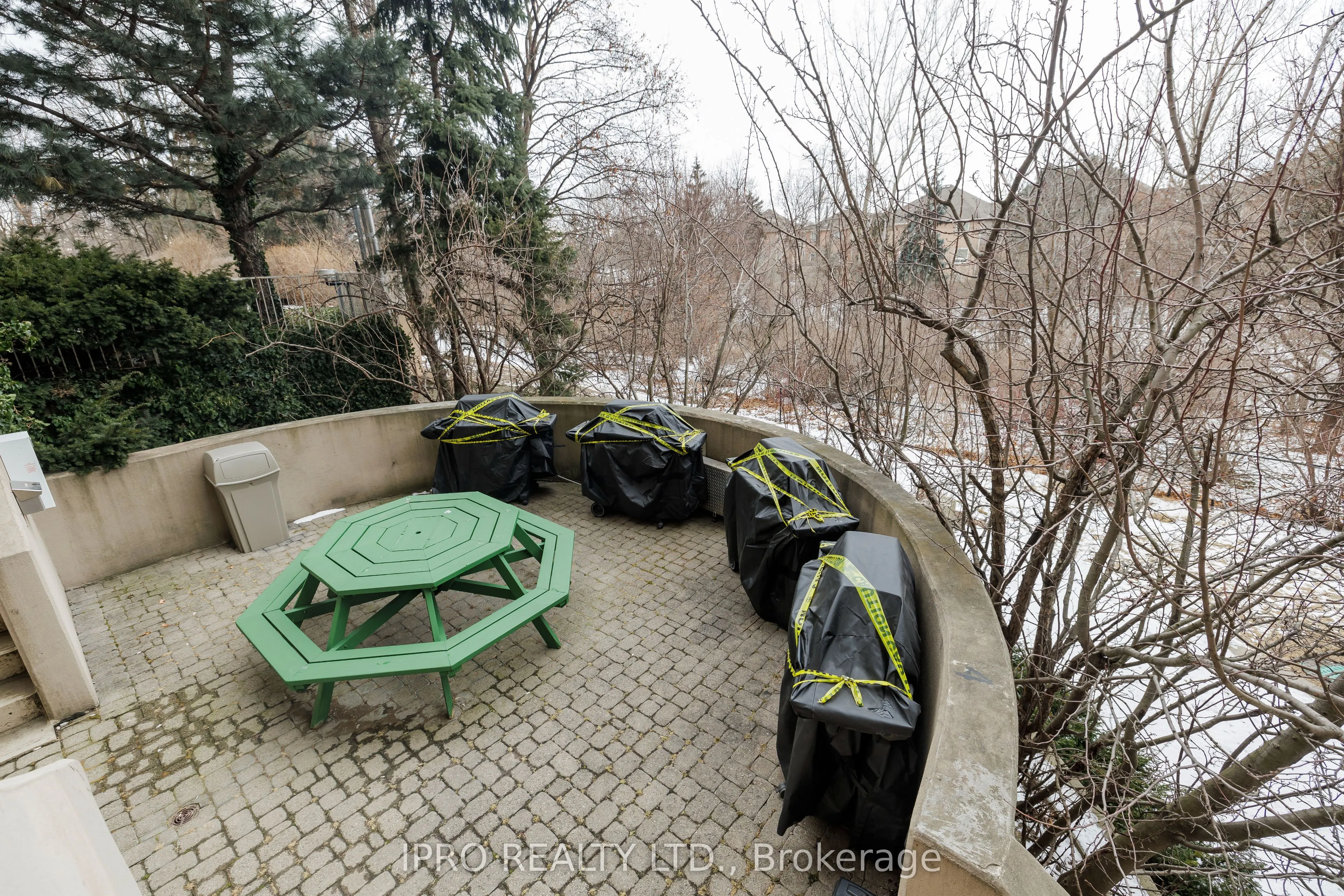 50 Eglinton Avenue W, #408