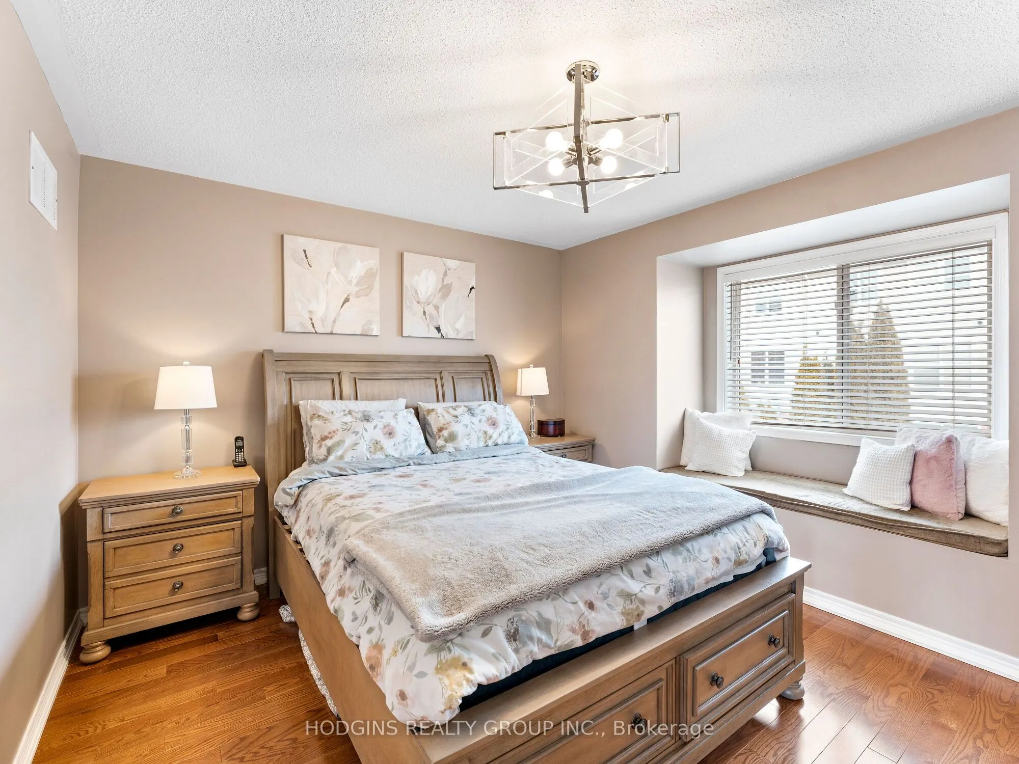 2603 Valleyridge Drive, #2603