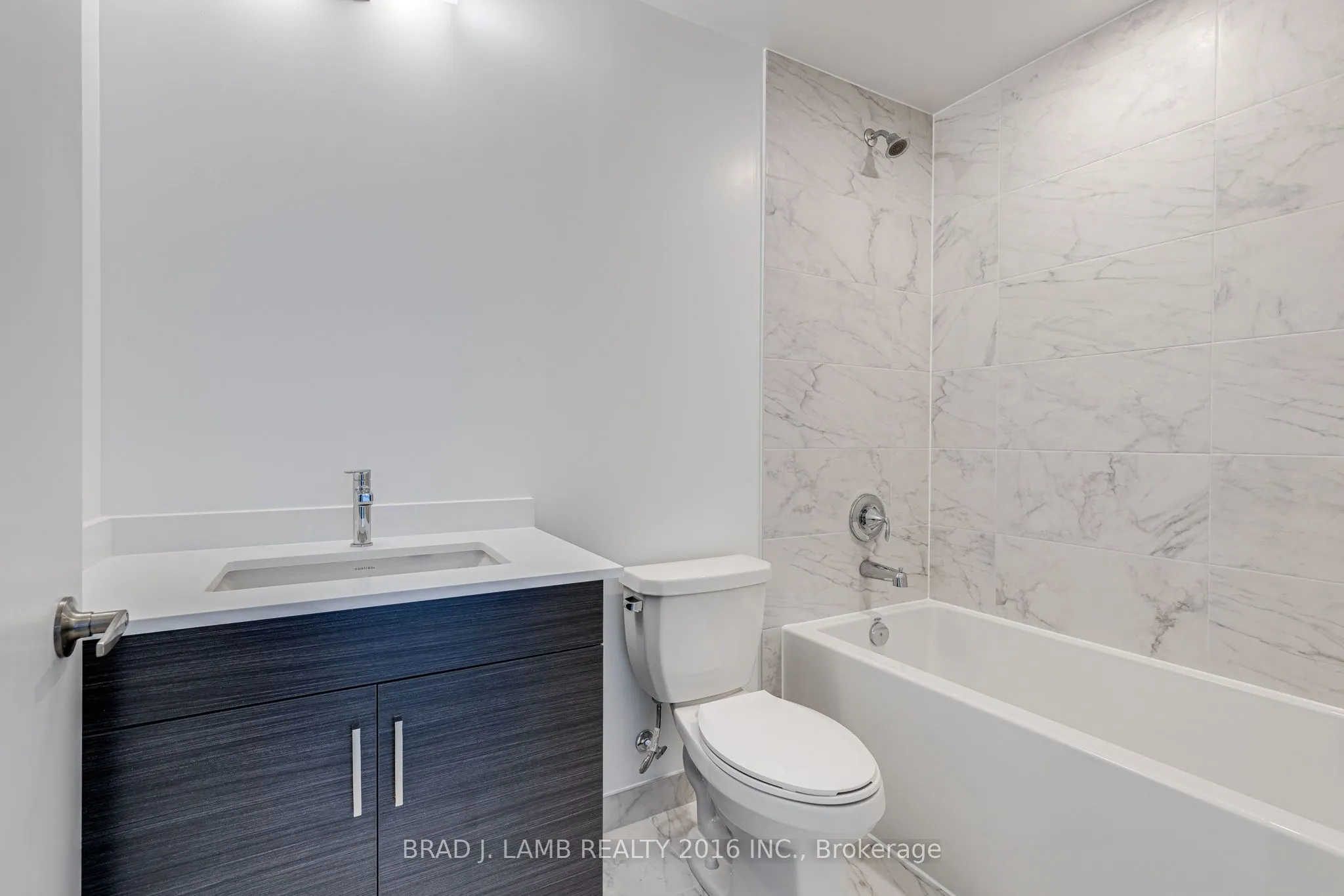 1035 Southdown Road #1204
