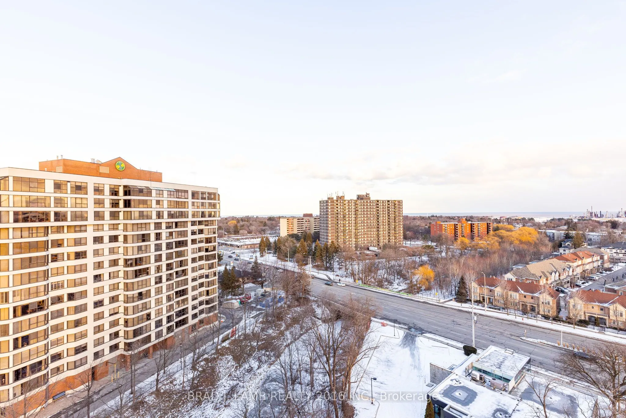 1035 Southdown Road #1204