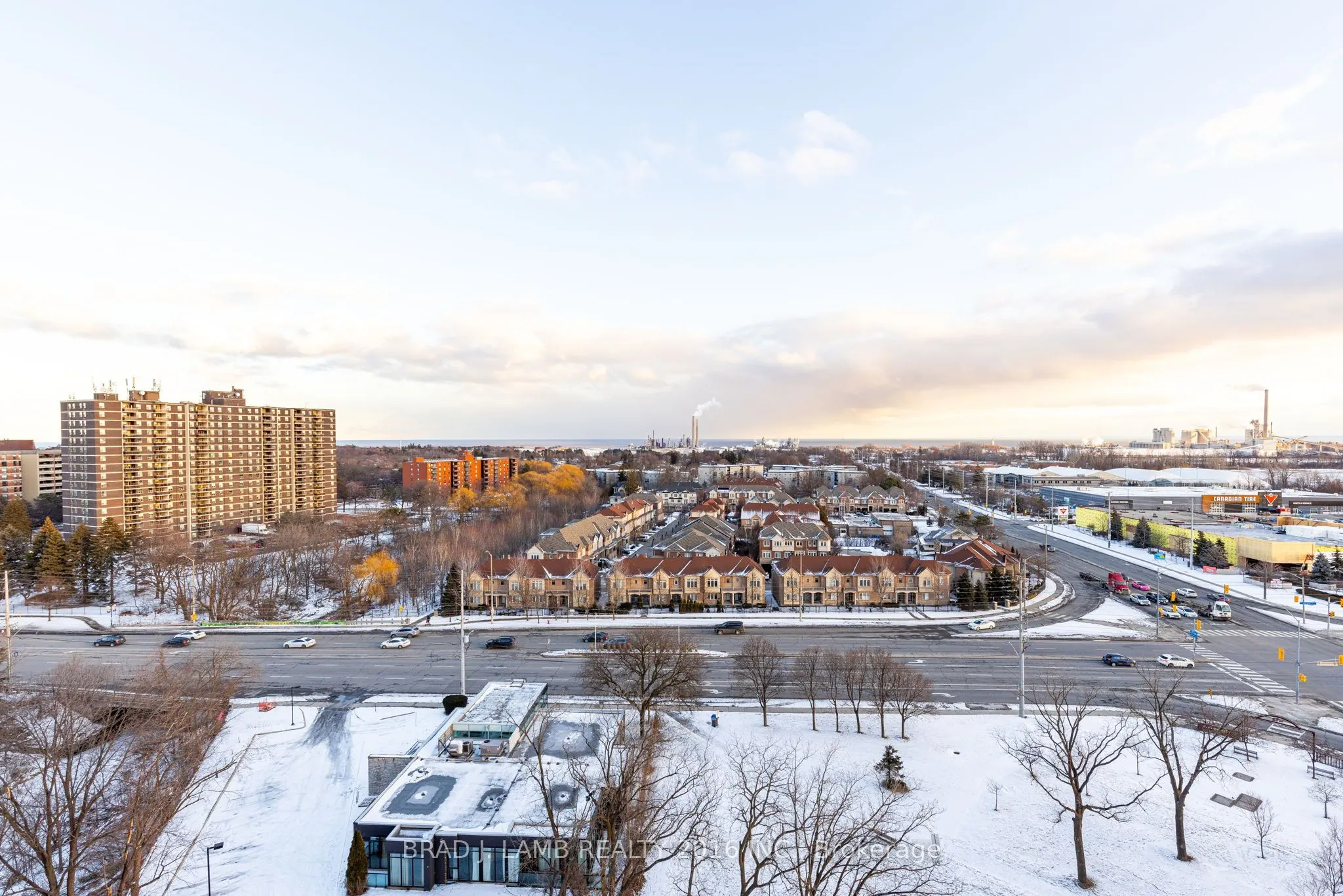 1035 Southdown Road #1204