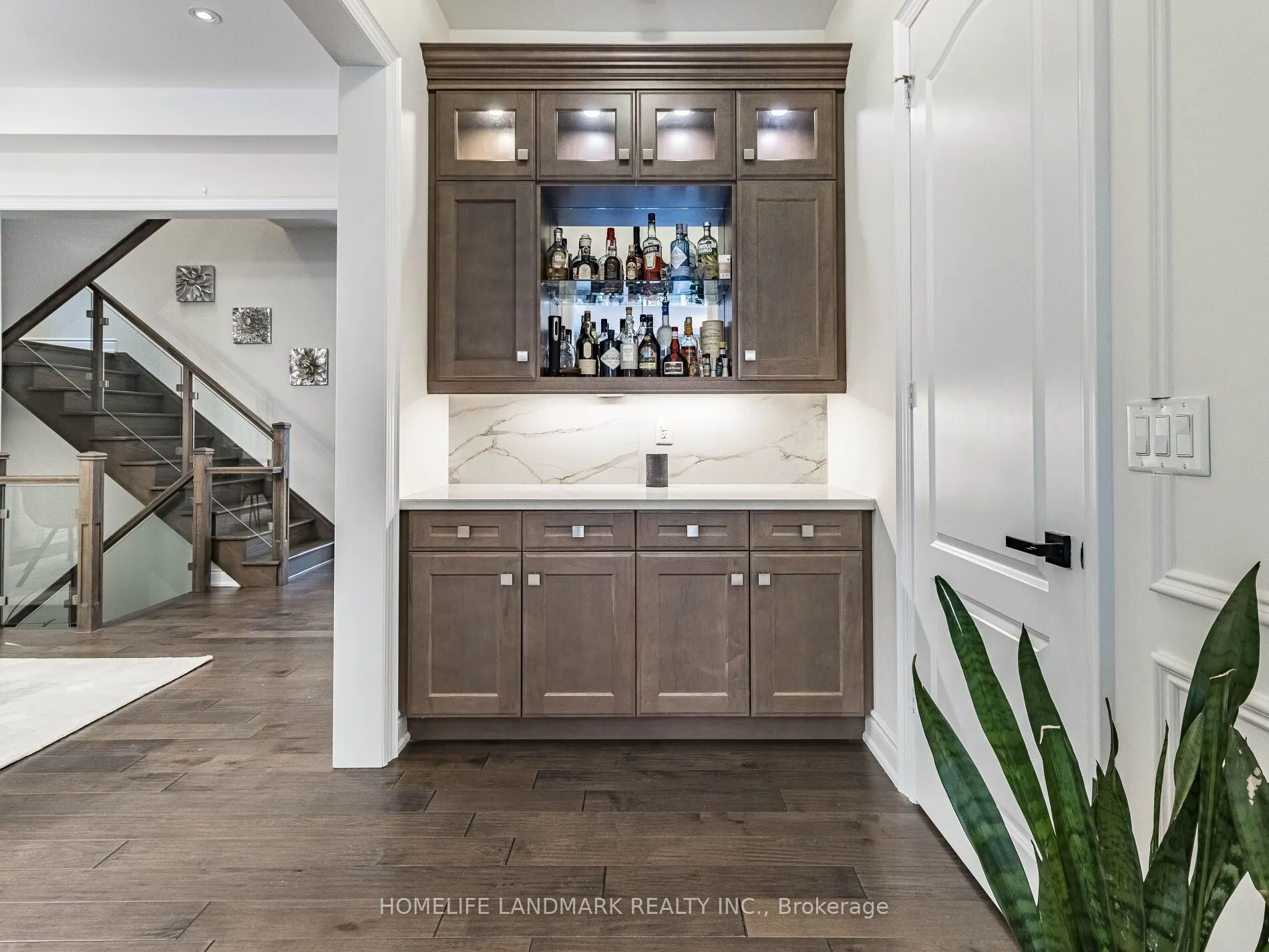3183 Daniel Way