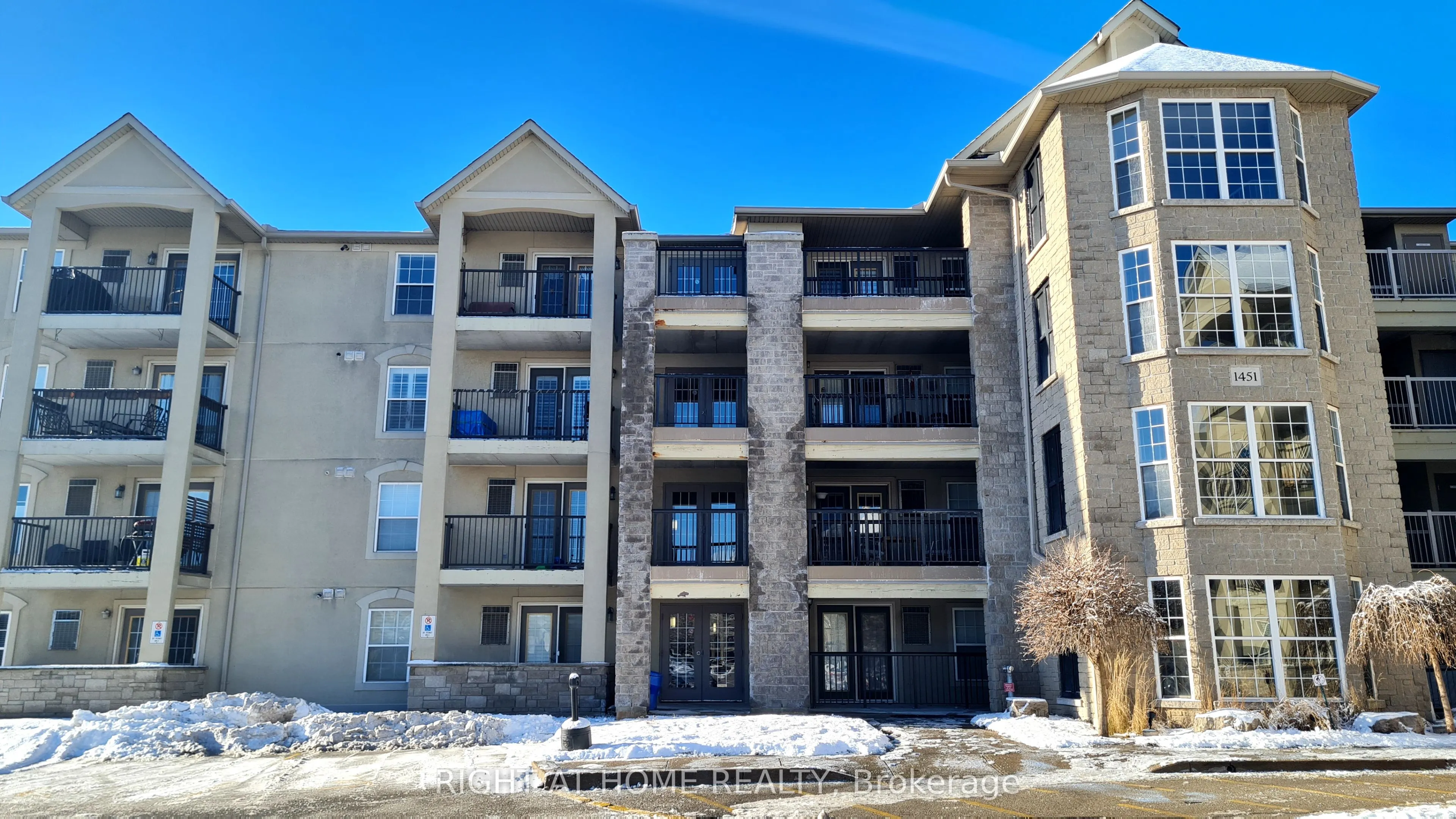 1451 Walker's Line, #315
