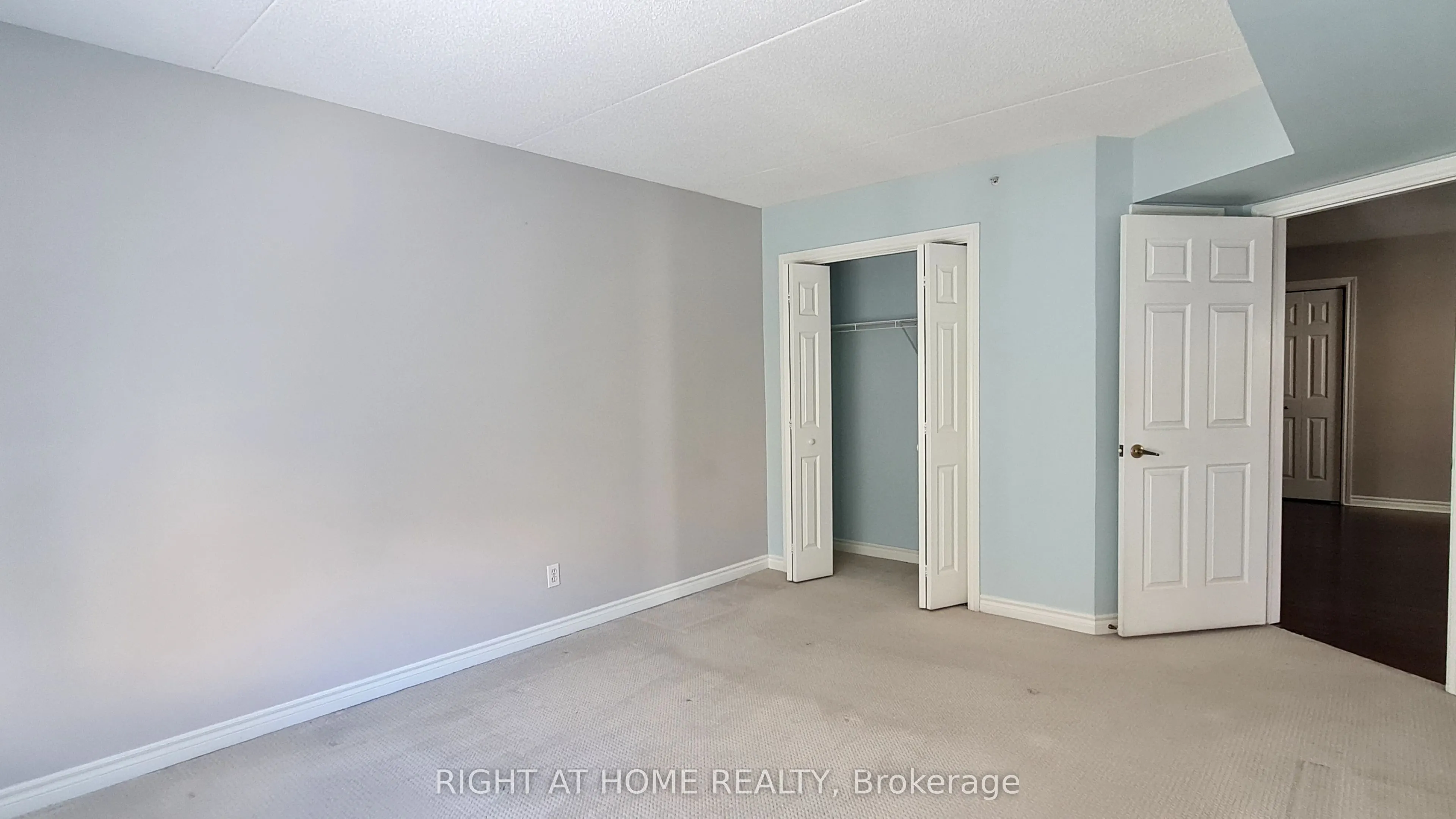 1451 Walker's Line, #315