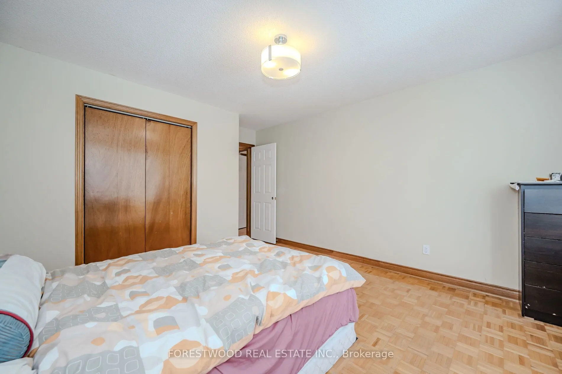 1351 Haig Boulevard