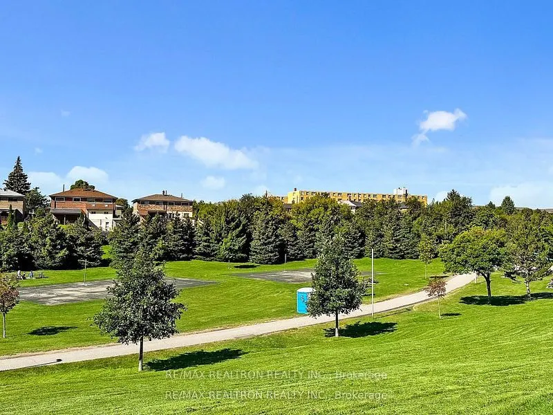 3390 Weston Road, #1906