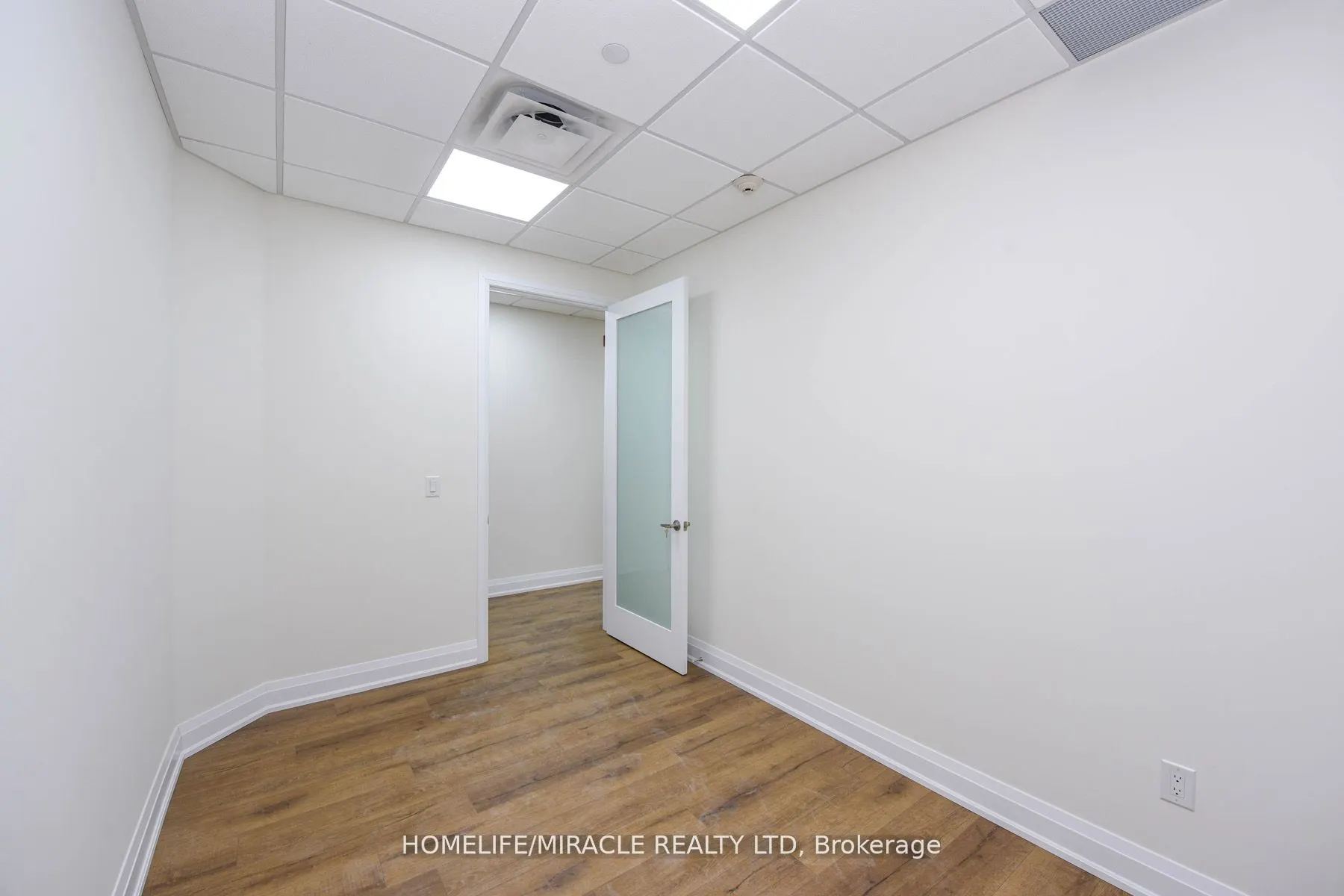 6475 Mayfield Road W, #203