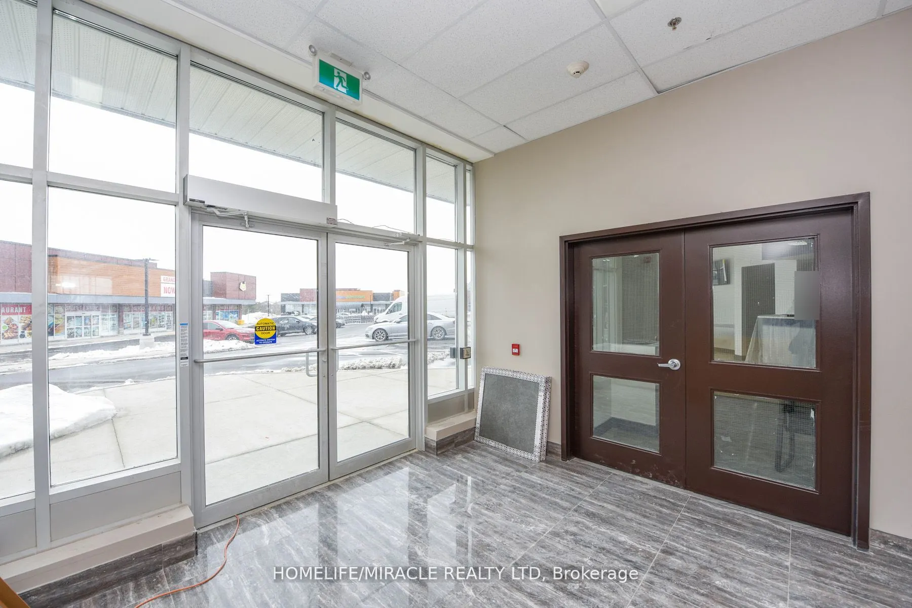 6475 Mayfield Road W, #203