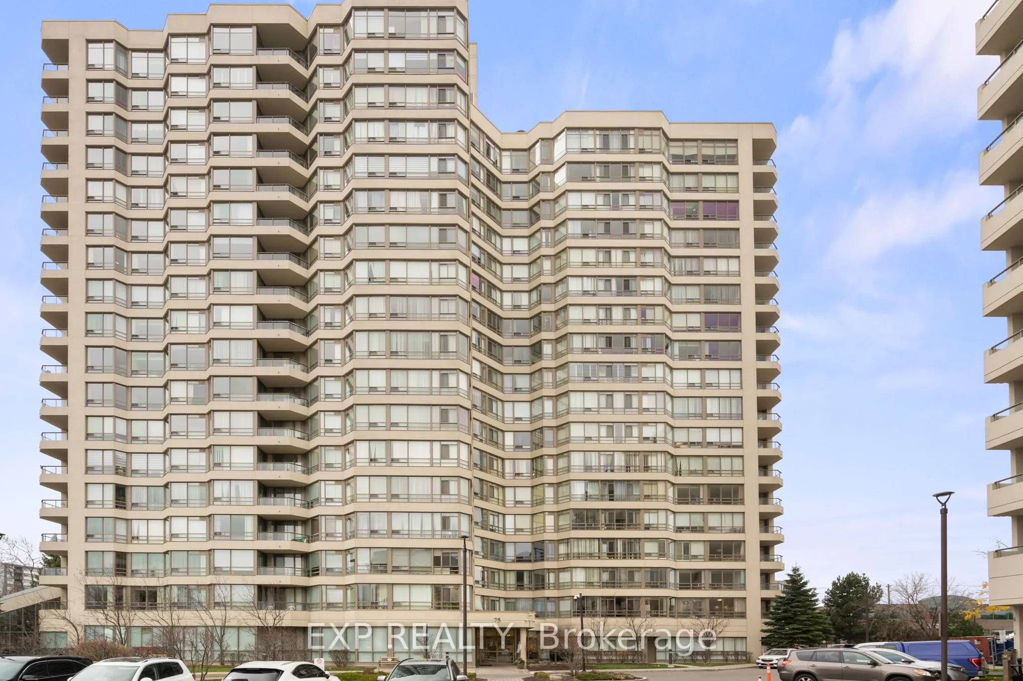 75 King Street E, #706