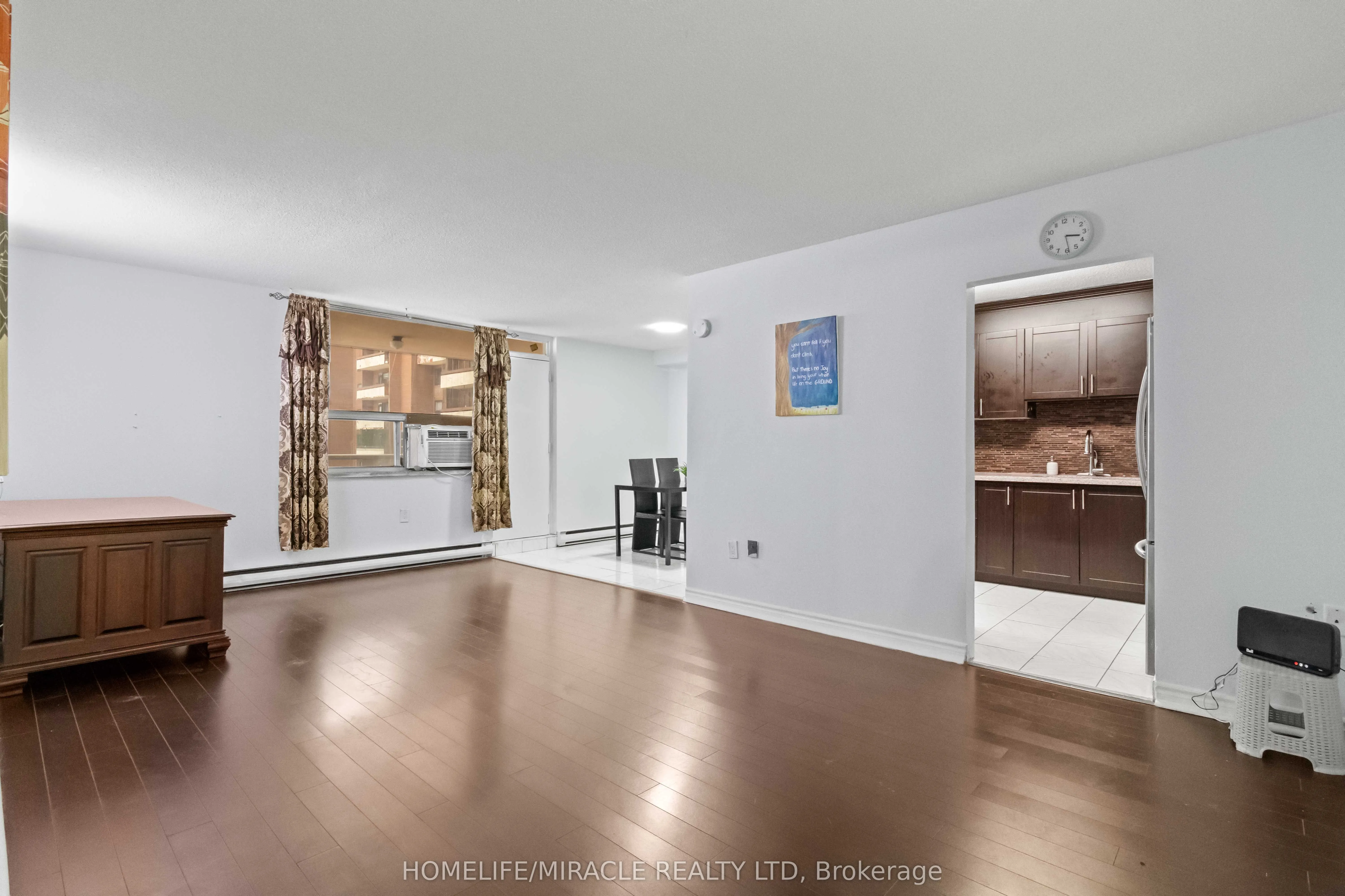 49 Silverstone Drive, #605