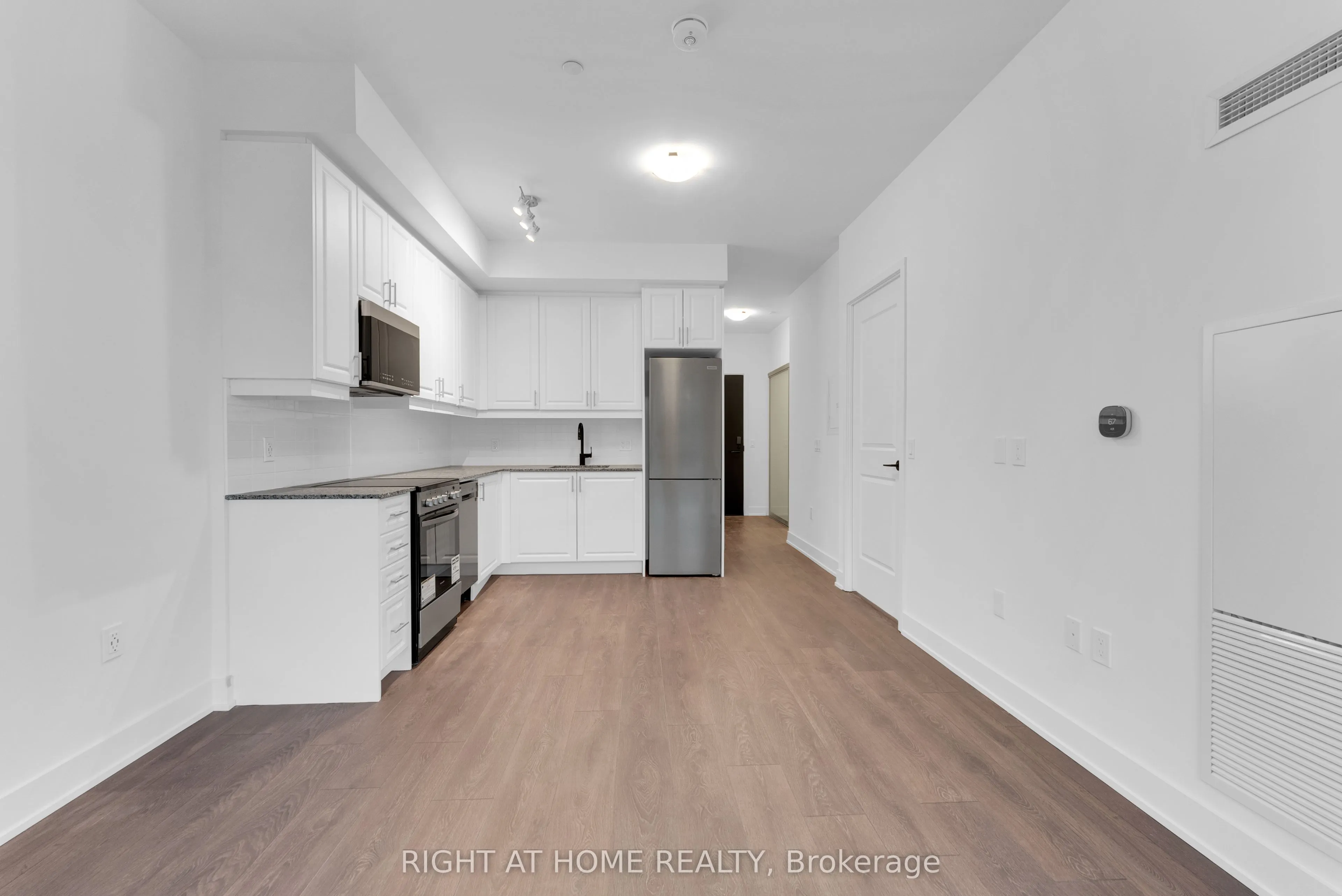 2343 Khalsa Gate, #833