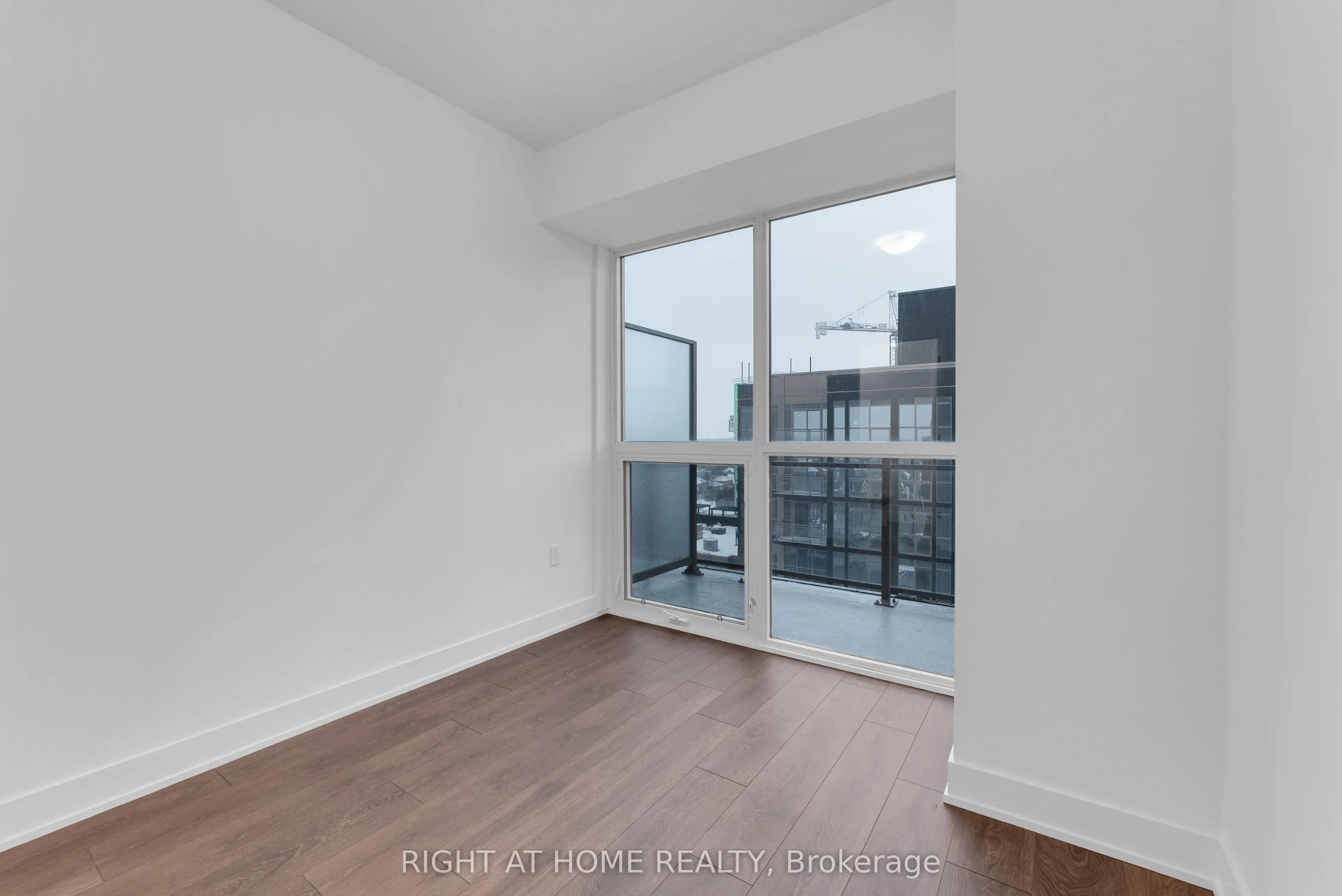 2343 Khalsa Gate, #833
