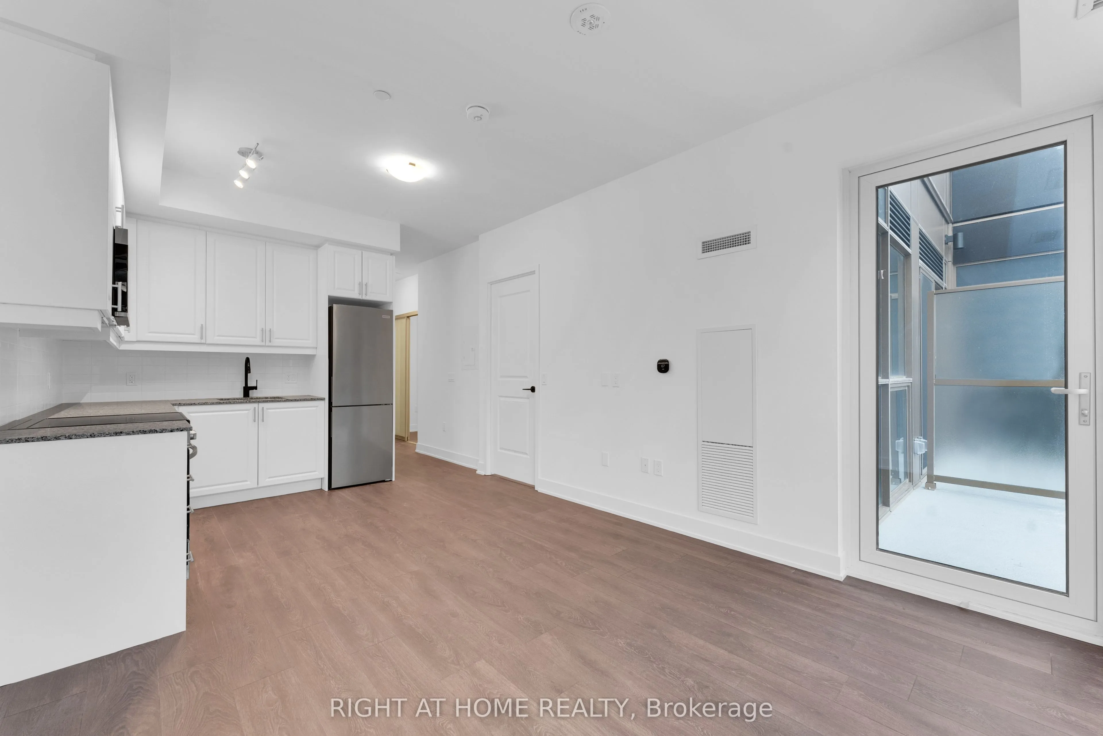 2343 Khalsa Gate, #833