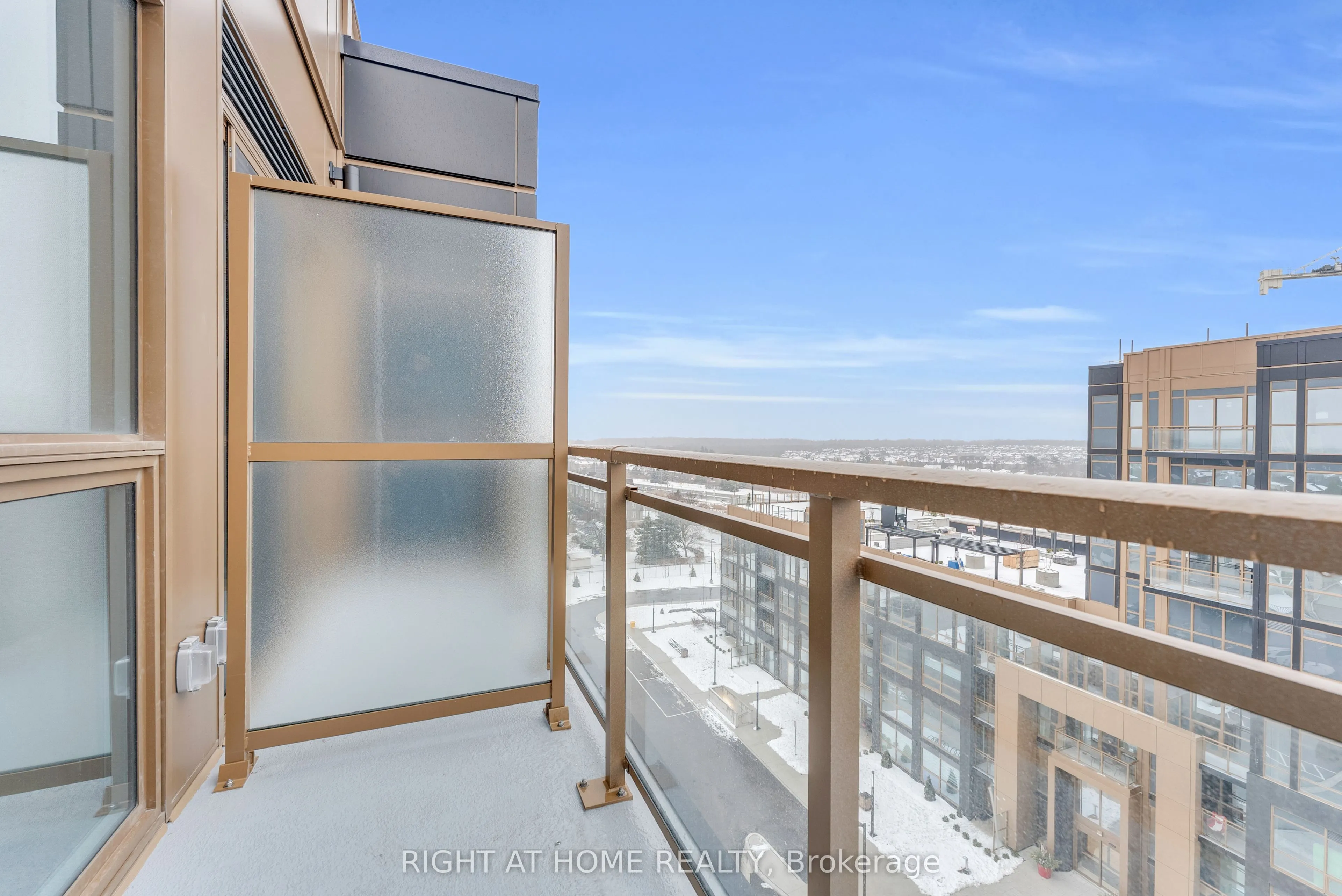 2343 Khalsa Gate, #833
