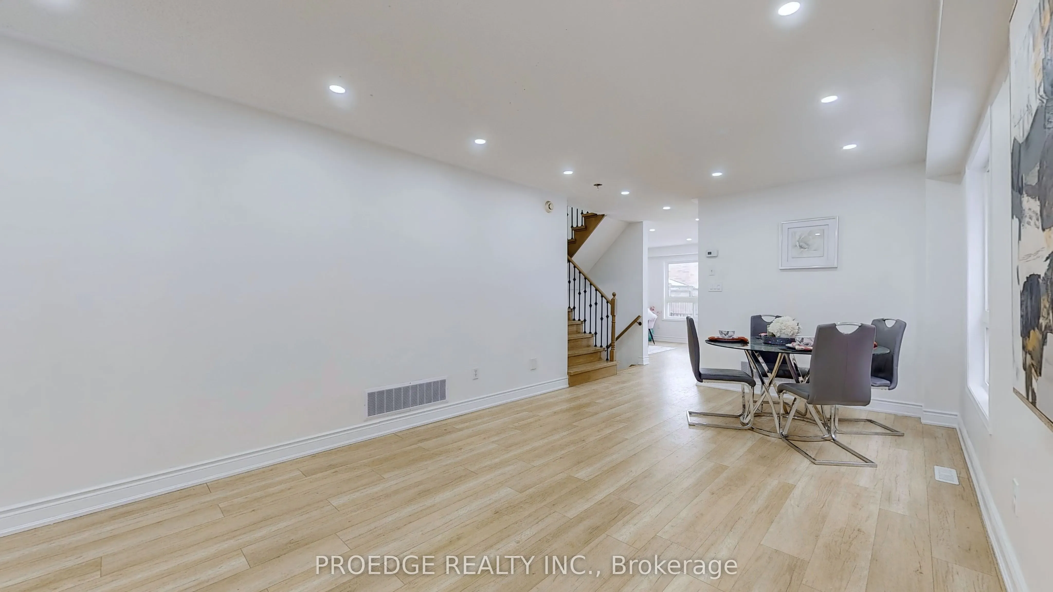31 Luella Crescent