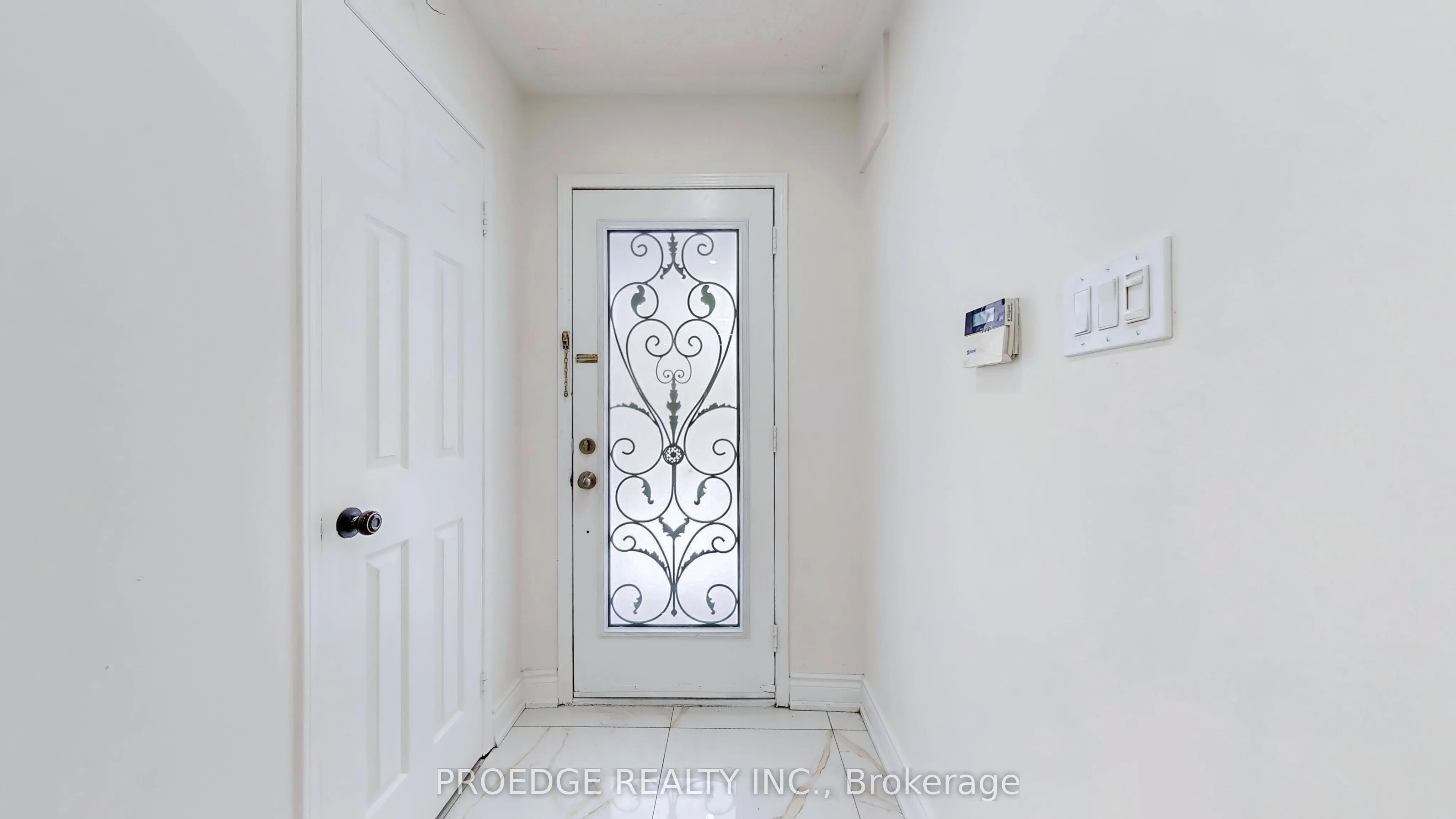 31 Luella Crescent