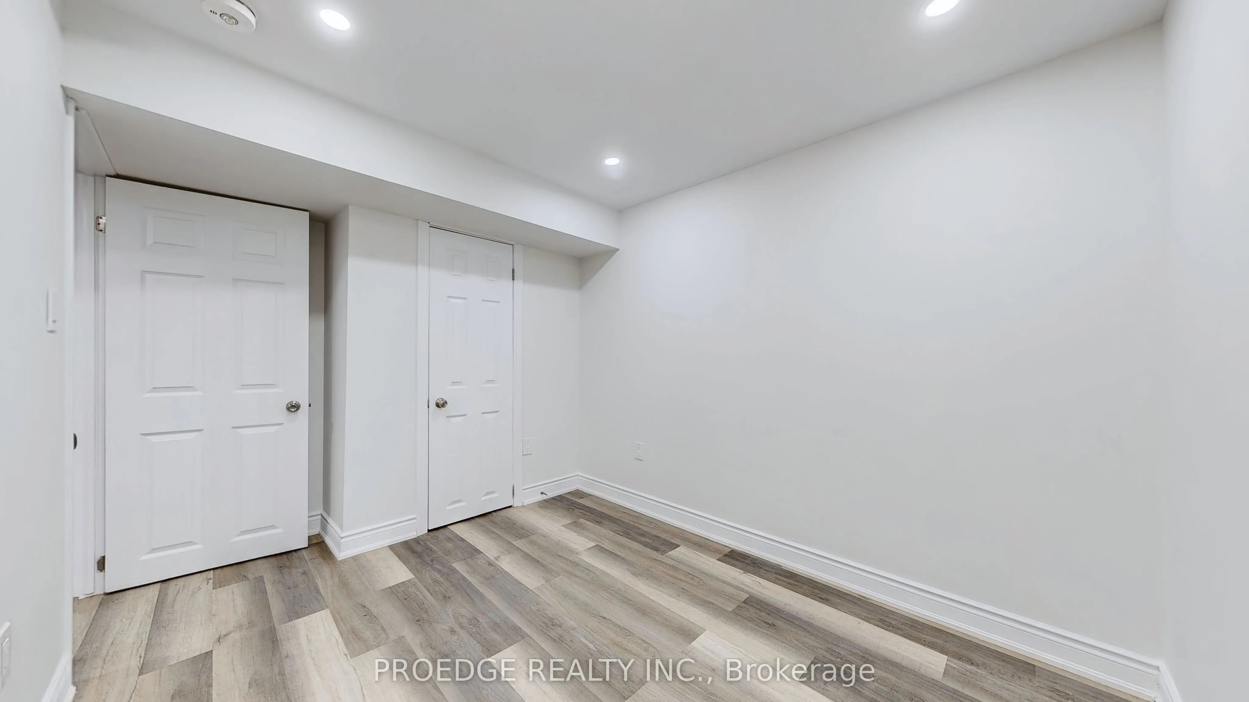 31 Luella Crescent