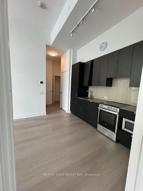 3883 Quartz Road, #601