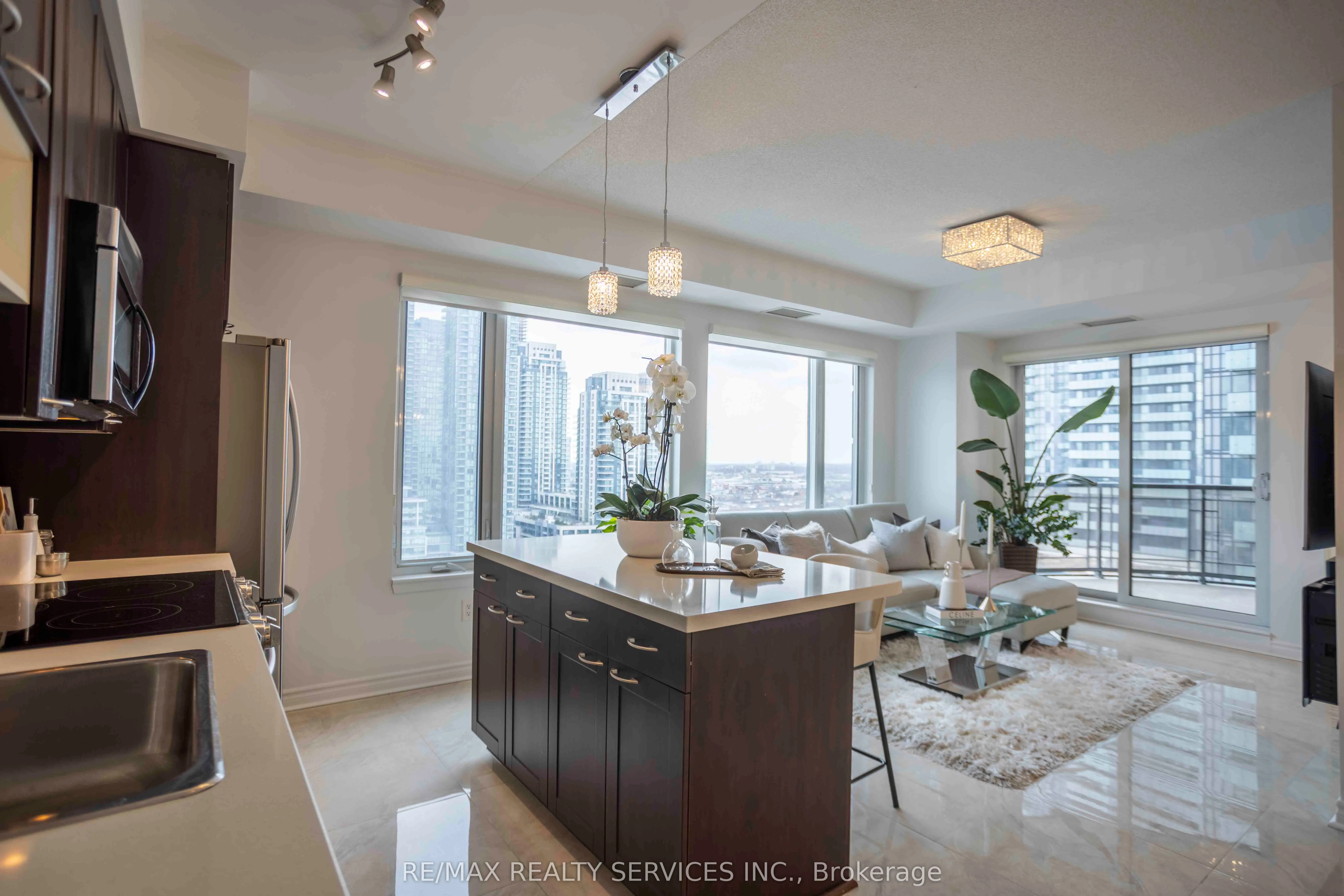 385 Prince Of Wales Drive, #1408