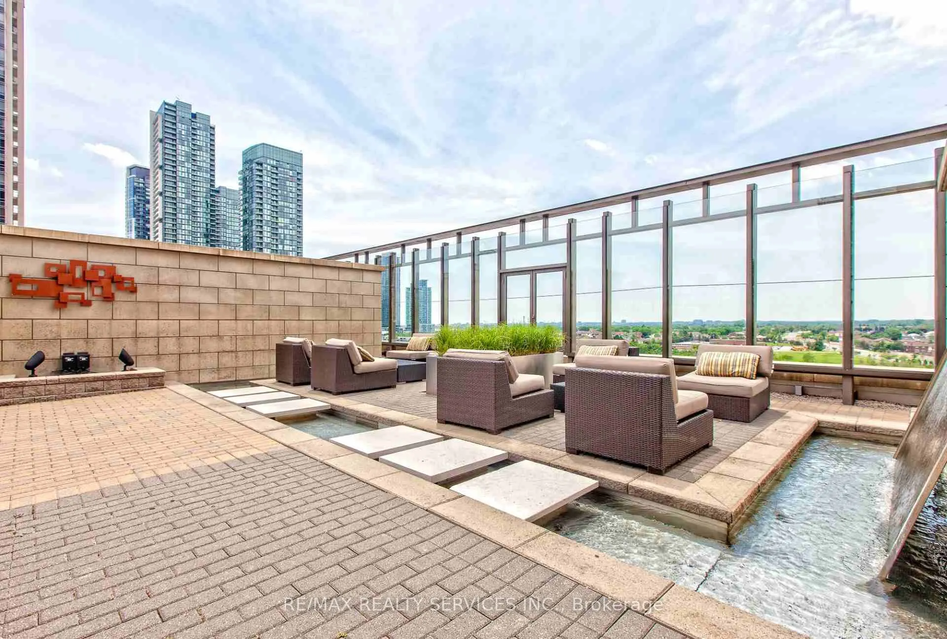 385 Prince Of Wales Drive, #1408