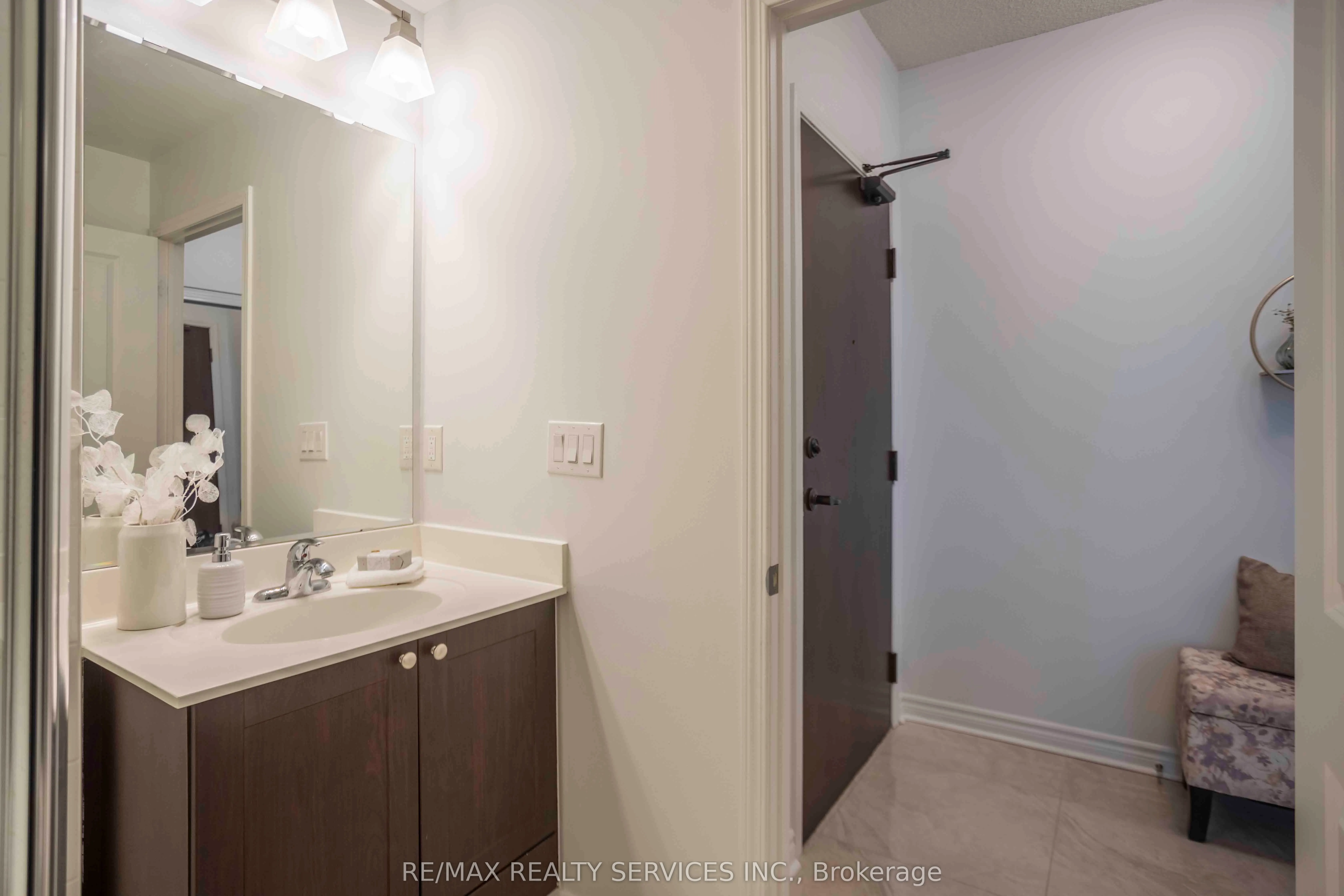 385 Prince Of Wales Drive, #1408