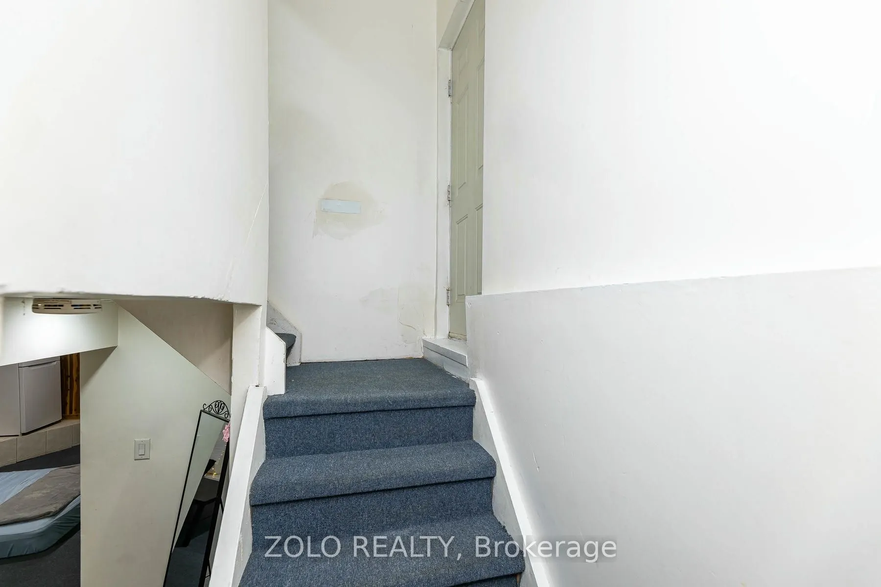 51 Newbridge Crescent