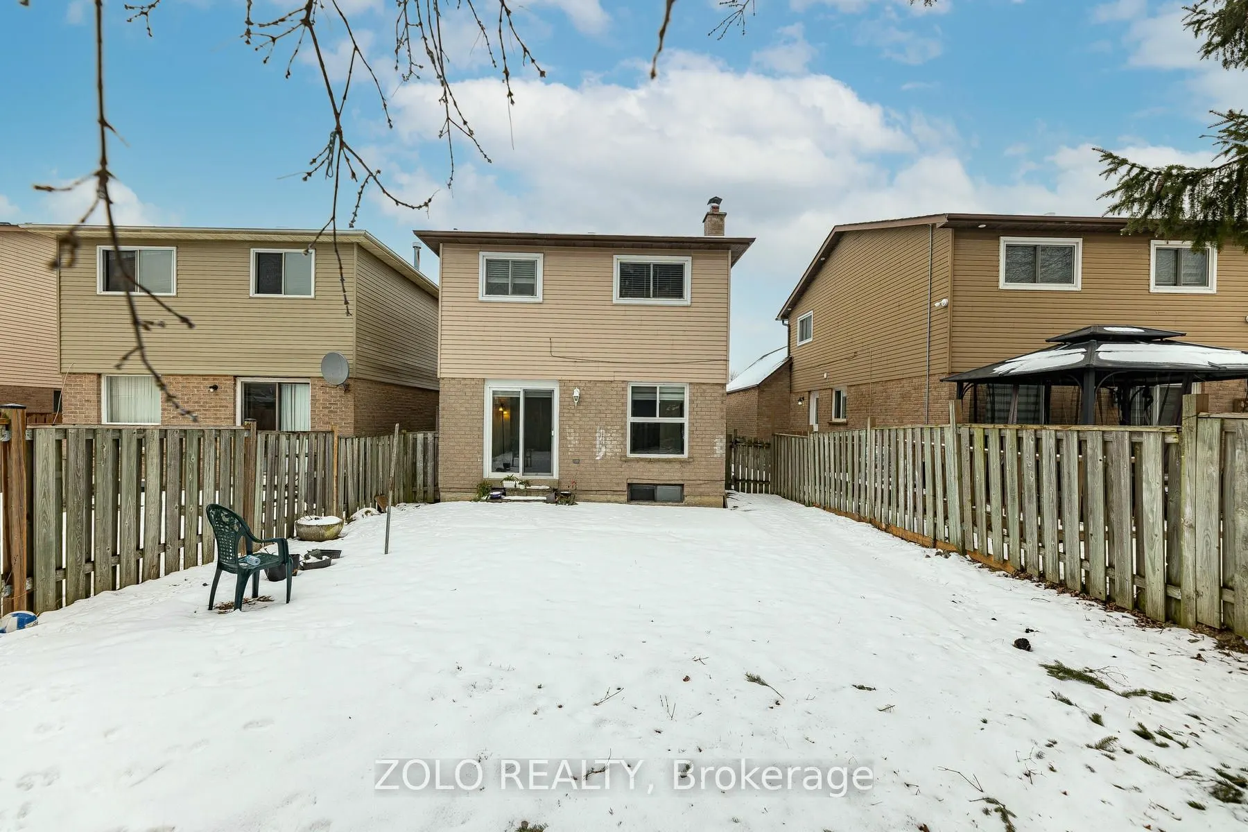 51 Newbridge Crescent