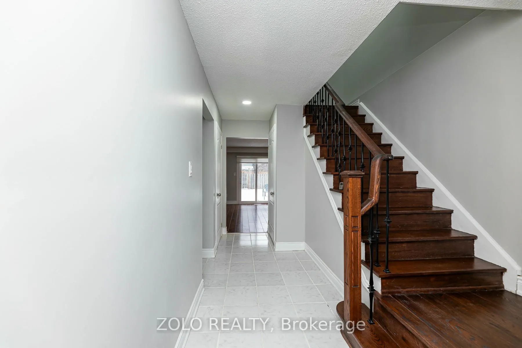 51 Newbridge Crescent