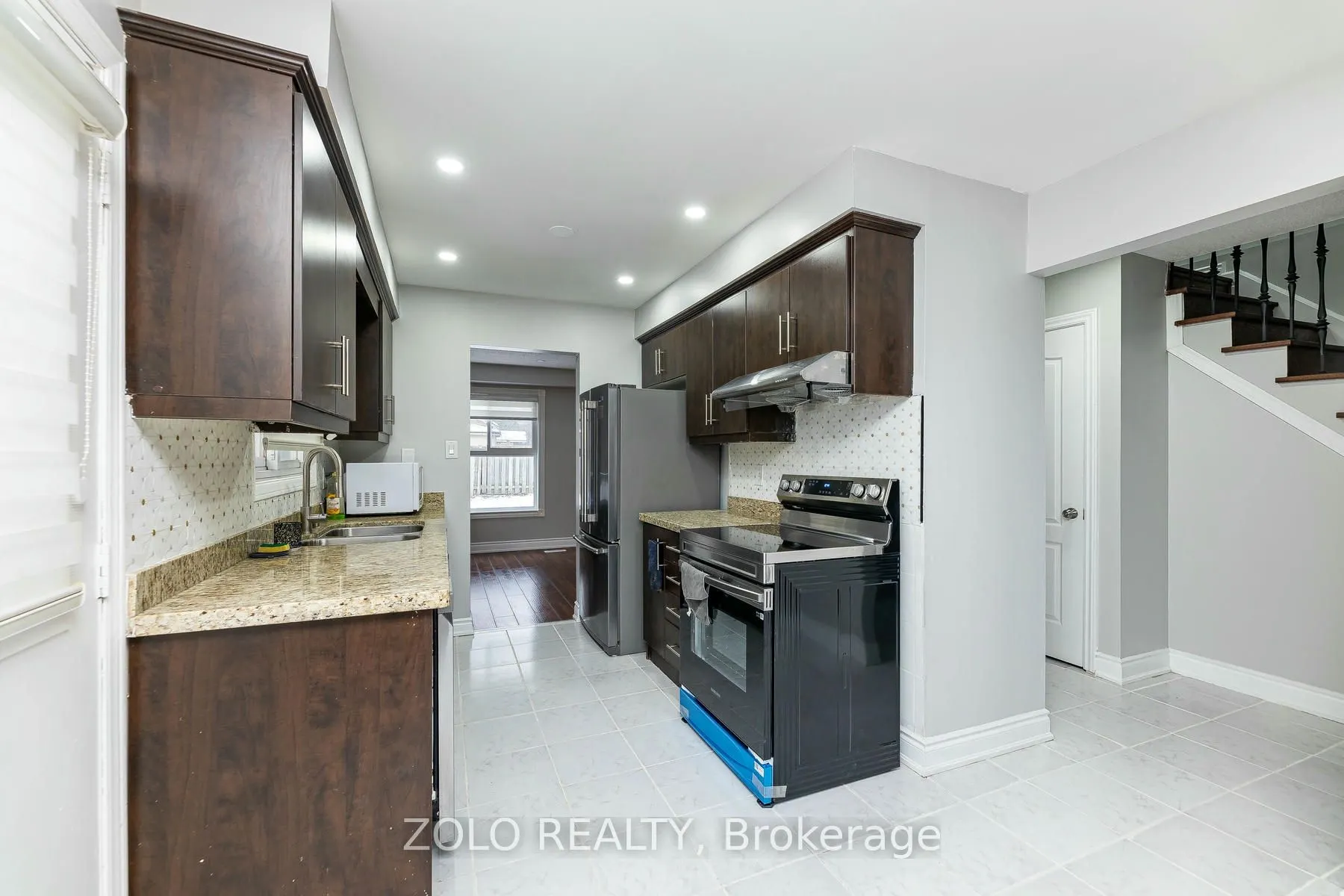 51 Newbridge Crescent