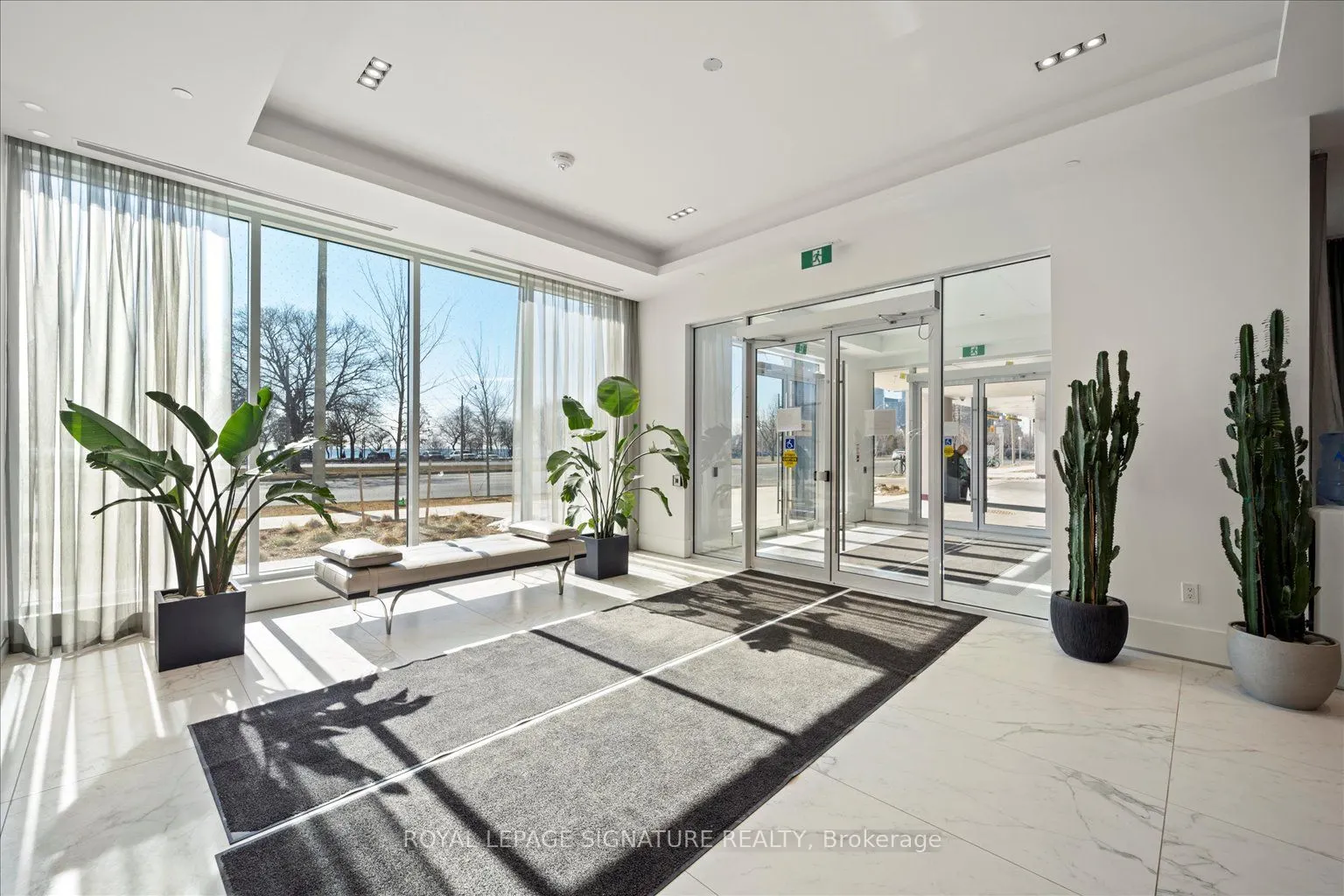 1926 Lake Shore Boulevard W, #4015