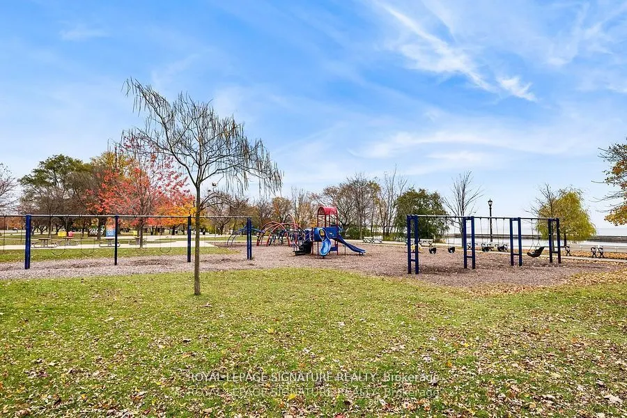 1926 Lake Shore Boulevard W, #4015