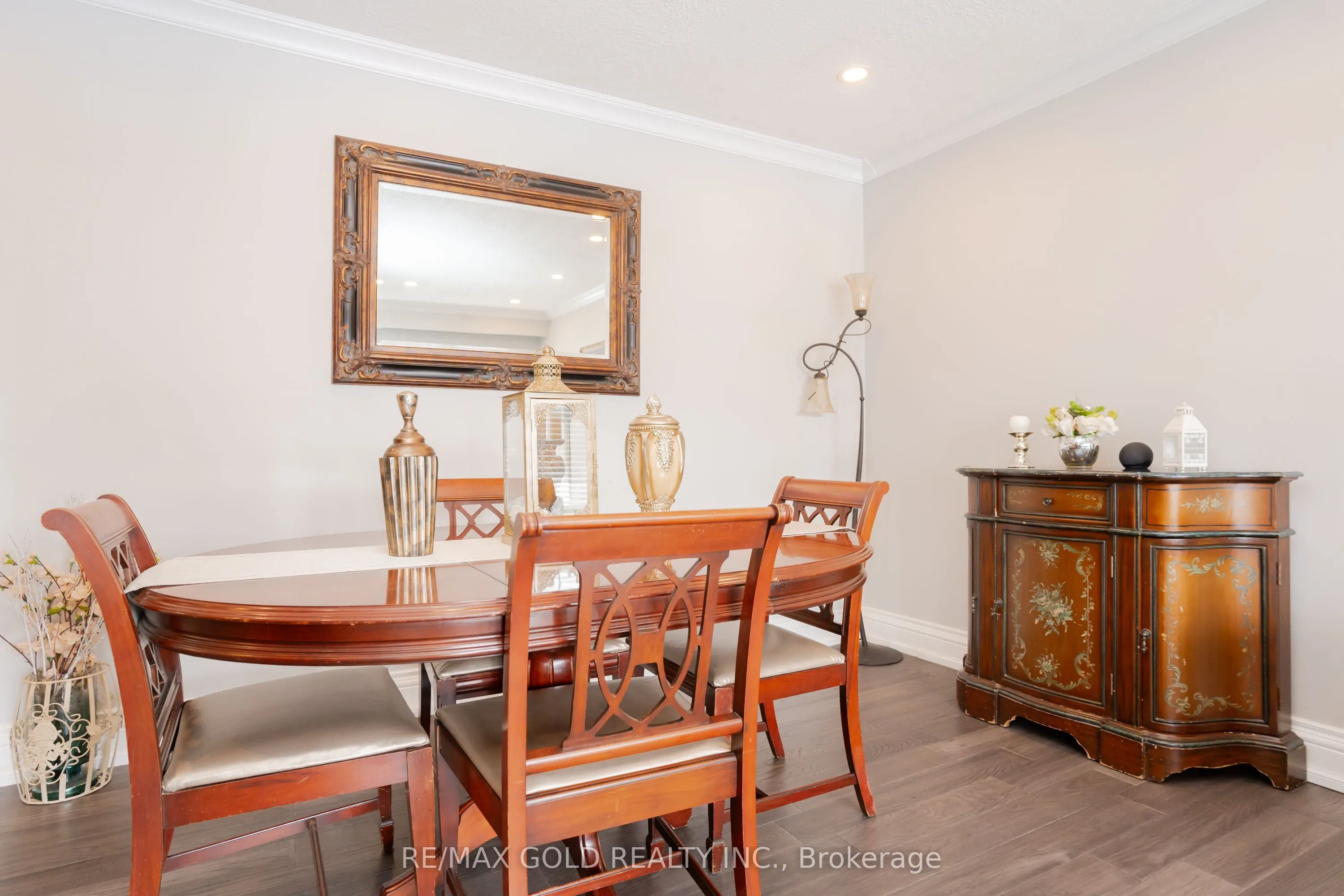 15 Castlemore Drive