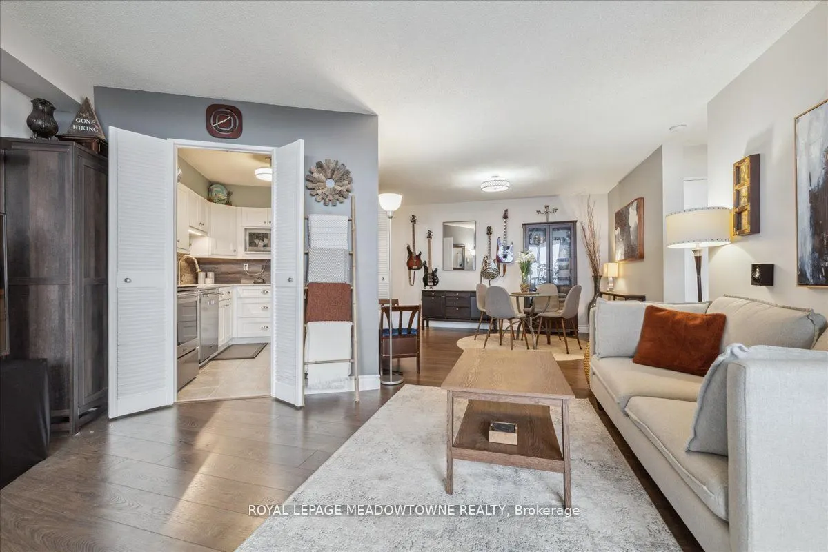 2665 Windwood Drive, #604